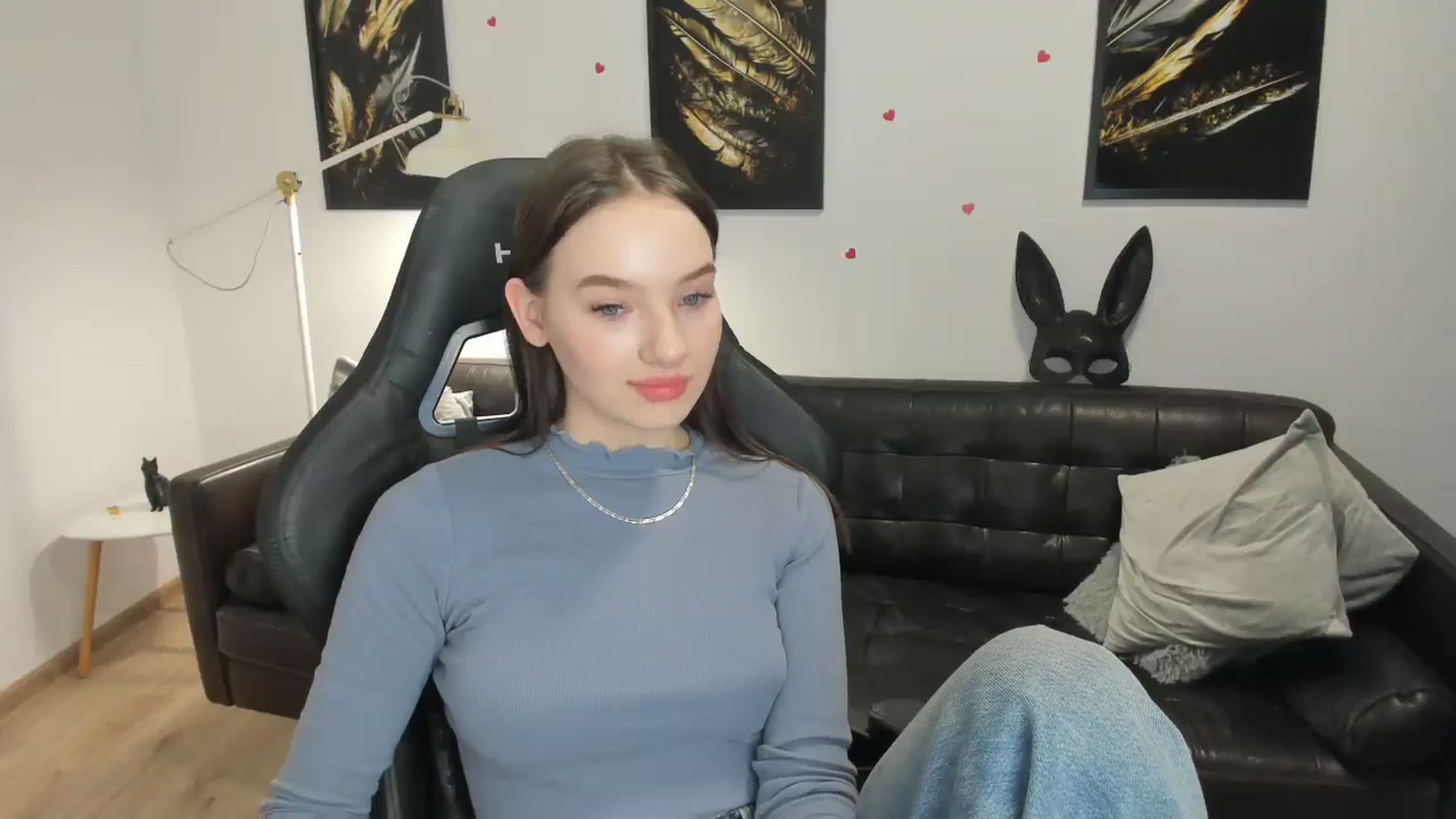 Gallery image thumbnail from Papaya's myfreecams stream on, 05/19/2024, 18:09 image 6 of 20