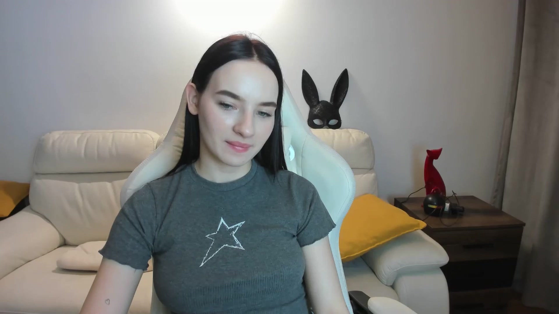 Gallery image thumbnail from Papaya's myfreecams stream on, 05/23/2024, 19:50 image 4 of 20