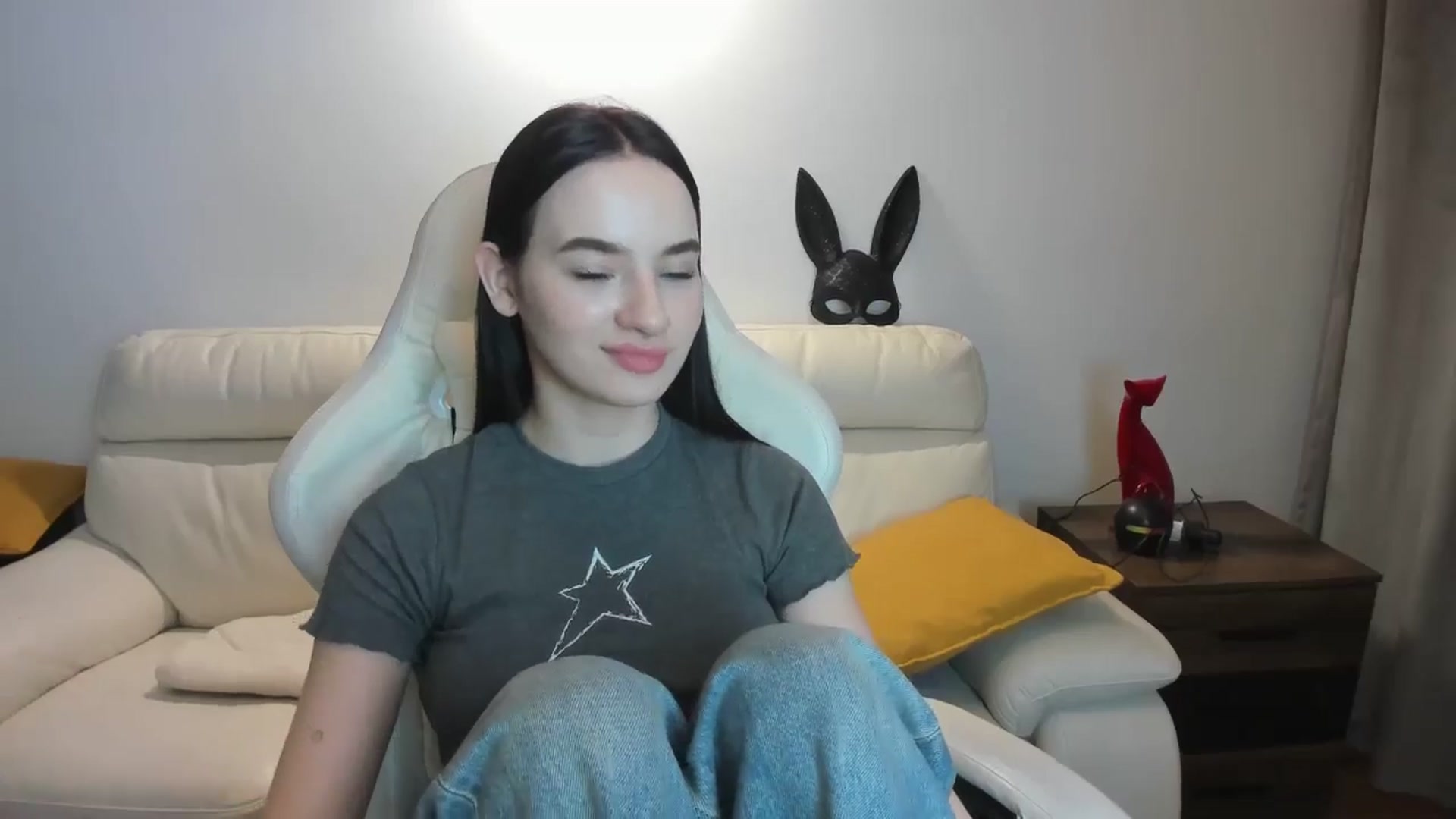 Gallery image thumbnail from Papaya's myfreecams stream on, 05/23/2024, 19:50 image 13 of 20