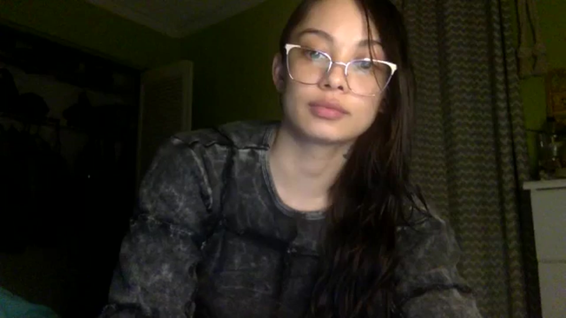 Gallery image thumbnail from Papaya_Zero's myfreecams stream on, 06/12/2025, 11:20 image 11 of 20
