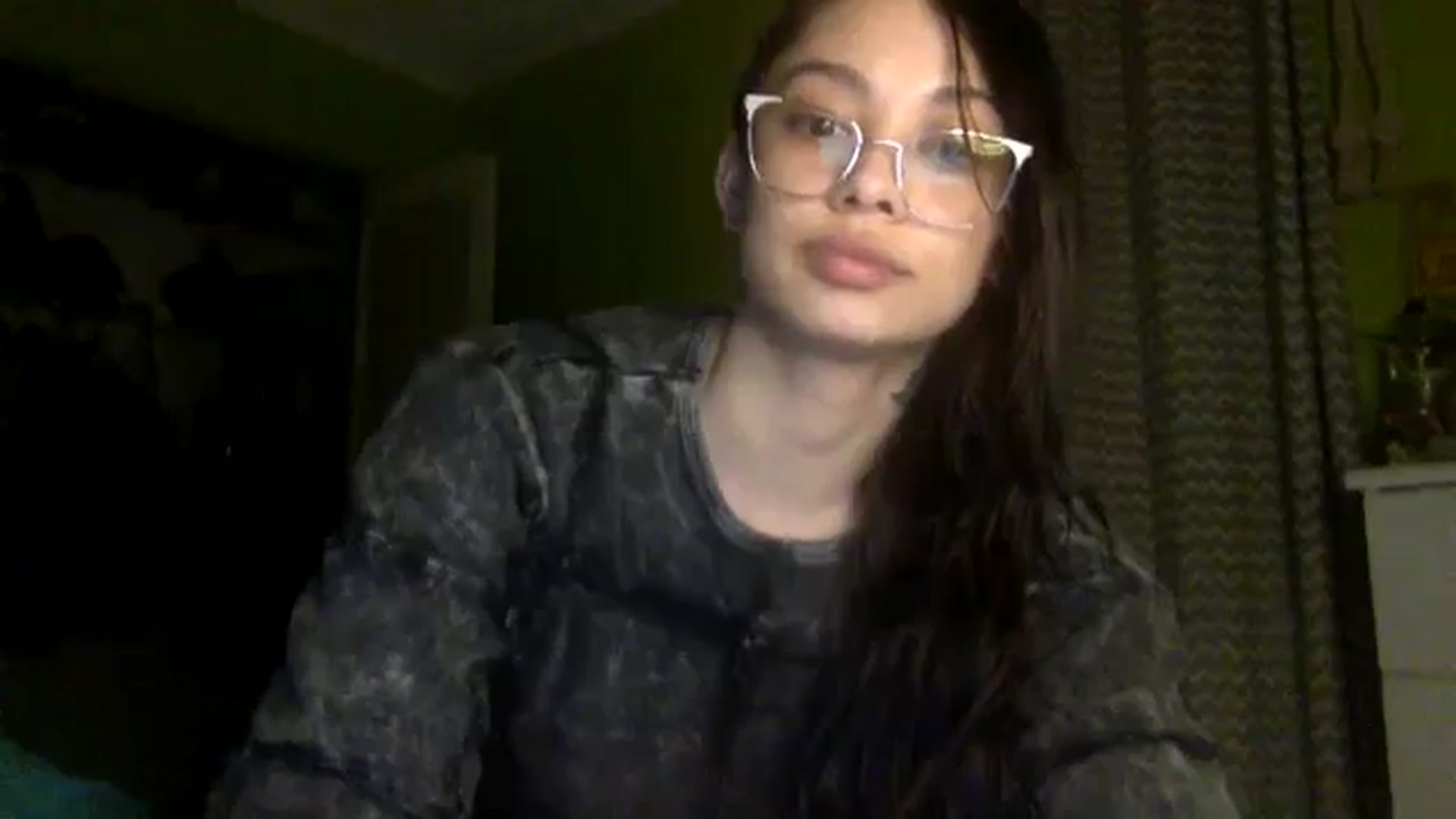 Gallery image thumbnail from Papaya_Zero's myfreecams stream on, 06/12/2025, 11:20 image 10 of 20