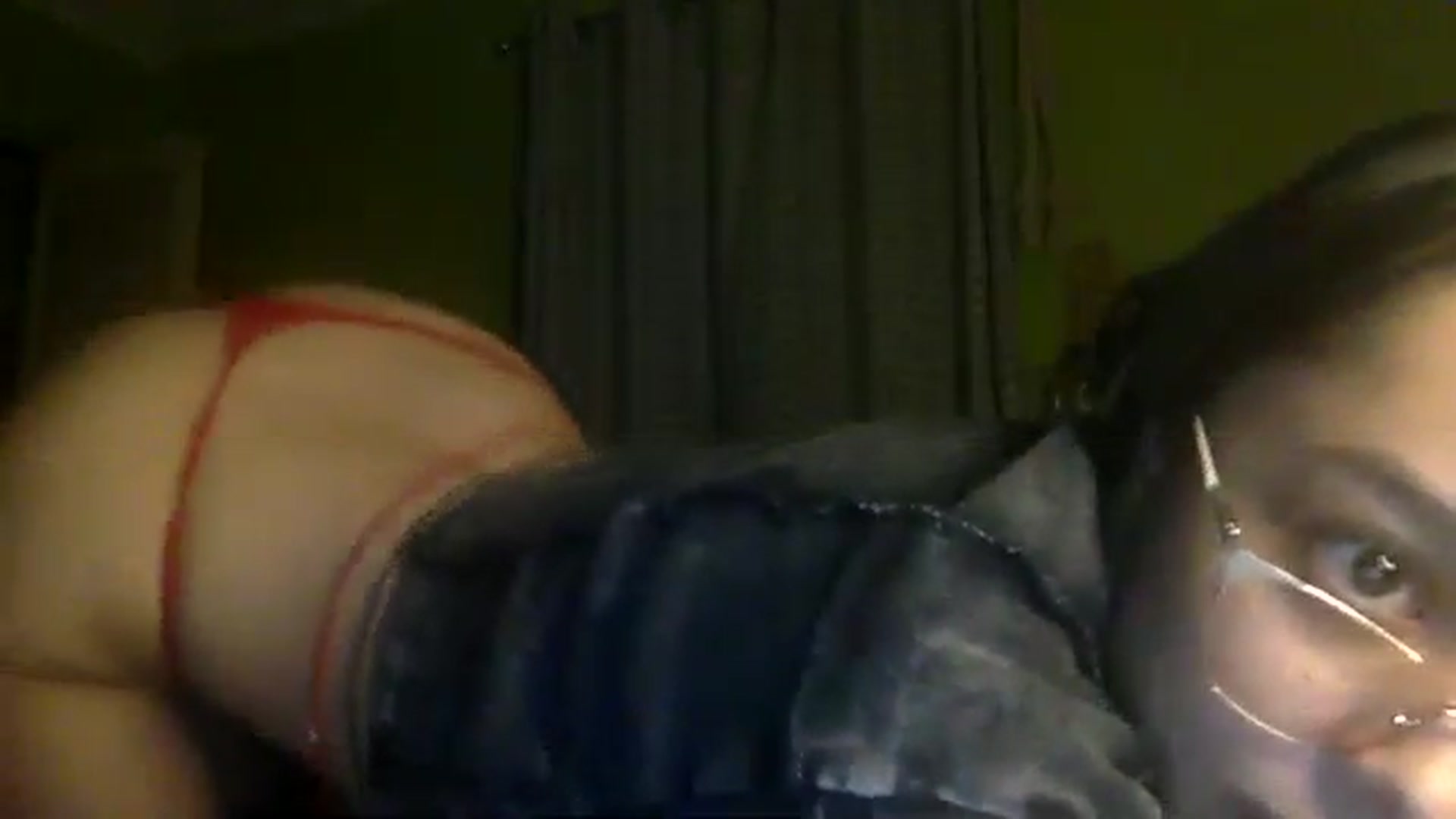 Gallery image thumbnail from Papaya_Zero's myfreecams stream on, 06/12/2025, 11:20 image 14 of 20