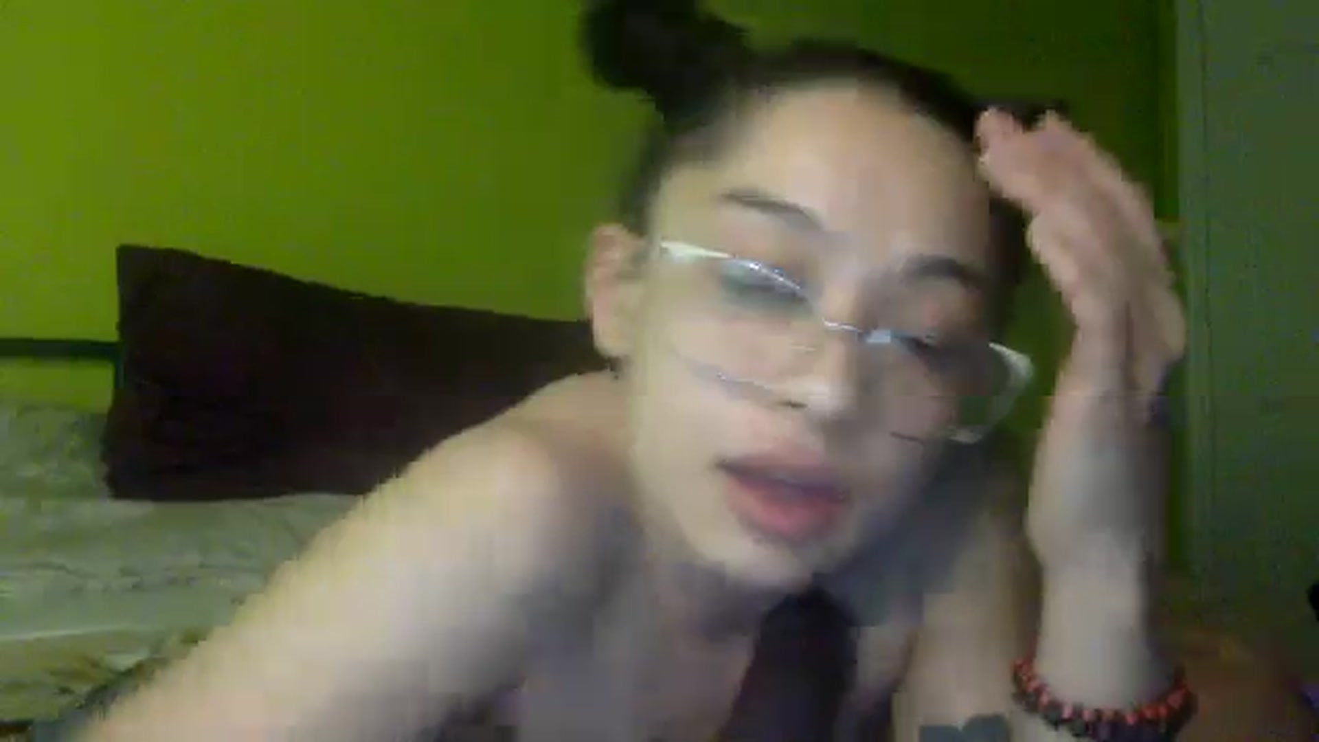 Gallery image thumbnail from Papaya_Zero's myfreecams stream on, 06/17/2025, 08:55 image 15 of 20