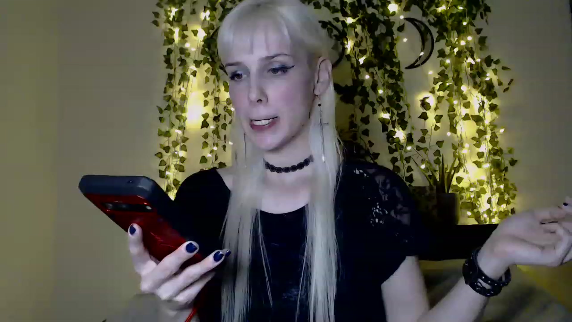 Gallery image thumbnail from PaperTigerRin's myfreecams stream on, 03/13/2023, 05:39 image 17 of 20