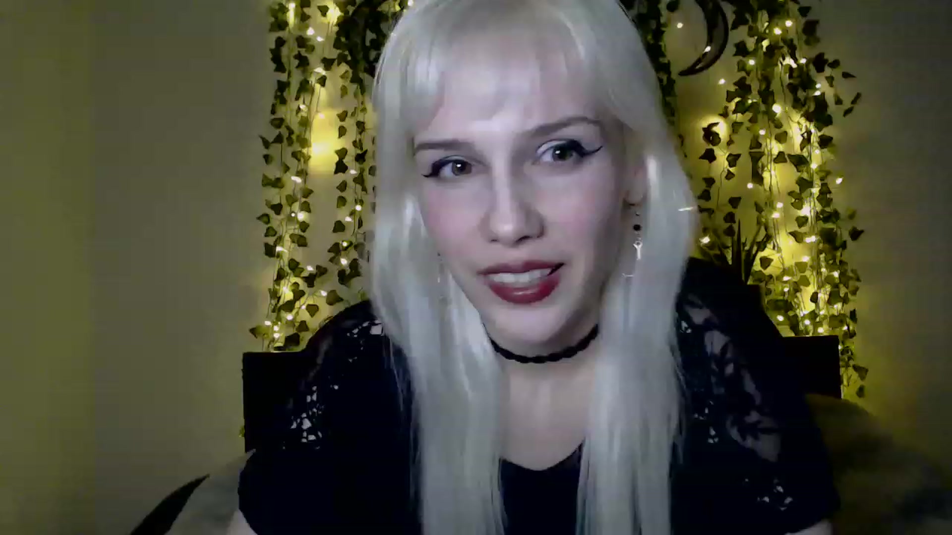 Gallery image thumbnail from PaperTigerRin's myfreecams stream on, 03/13/2023, 05:39 image 2 of 20
