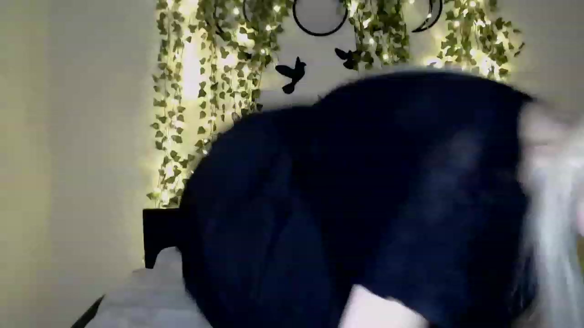 Gallery image thumbnail from PaperTigerRin's myfreecams stream on, 03/13/2023, 07:22 image 5 of 20