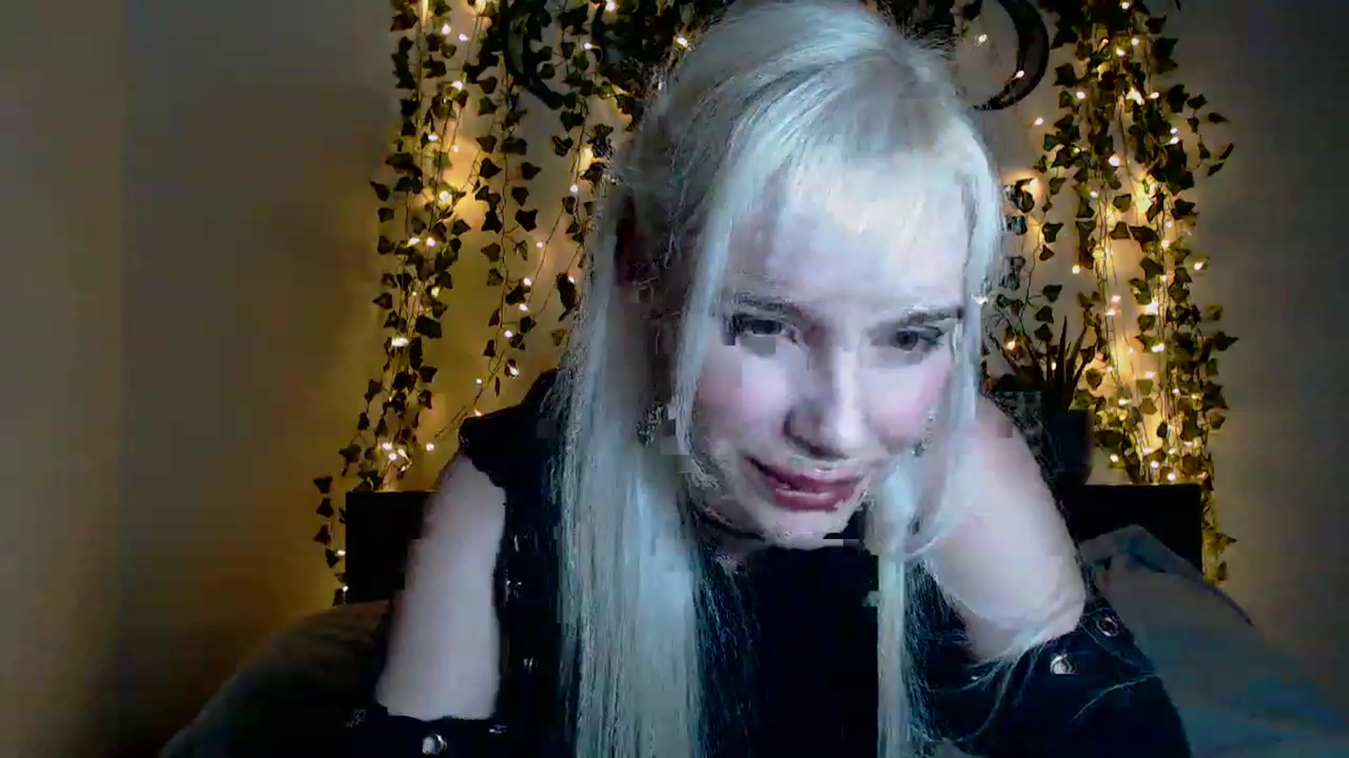 Gallery image thumbnail from PaperTigerRin's myfreecams stream on, 03/18/2023, 07:01 image 6 of 20