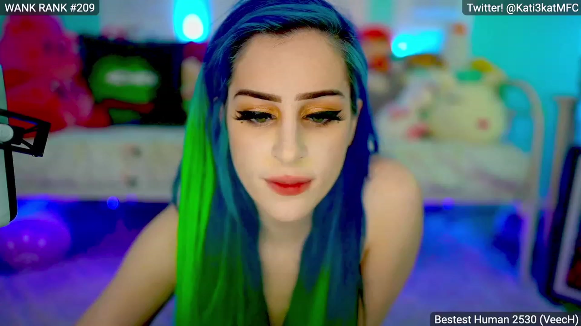 Gallery image thumbnail from Papi_Azul's myfreecams stream on, 04/04/2023, 06:23 image 11 of 20