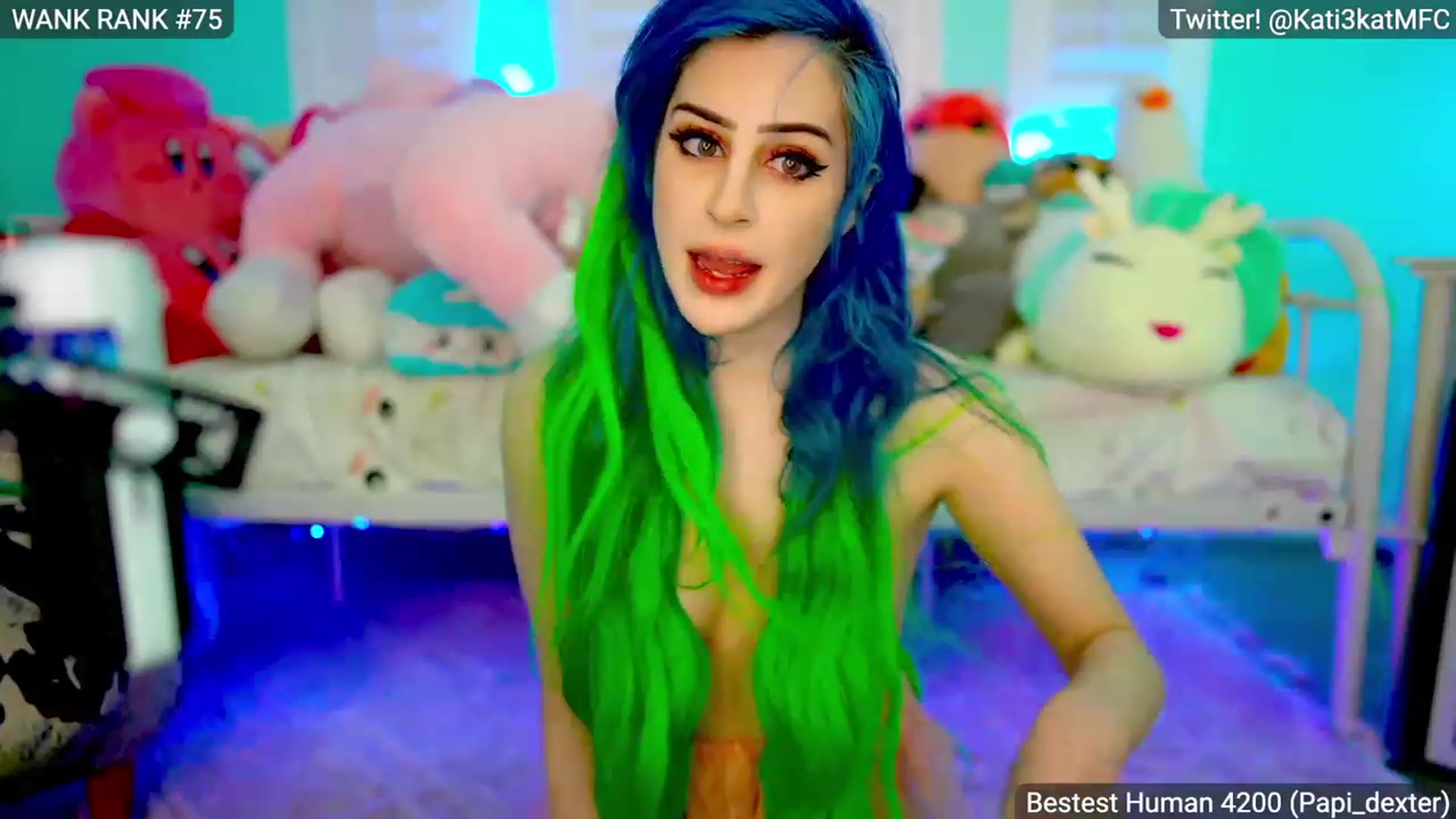 Gallery image thumbnail from Papi_Azul's myfreecams stream on, 04/06/2023, 06:47 image 12 of 20
