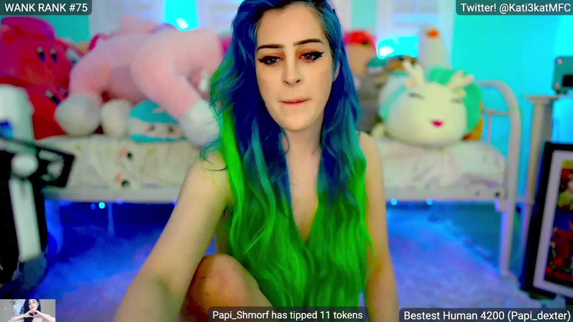 Gallery image thumbnail from Papi_Azul's myfreecams stream on, 04/06/2023, 06:47 image 8 of 20