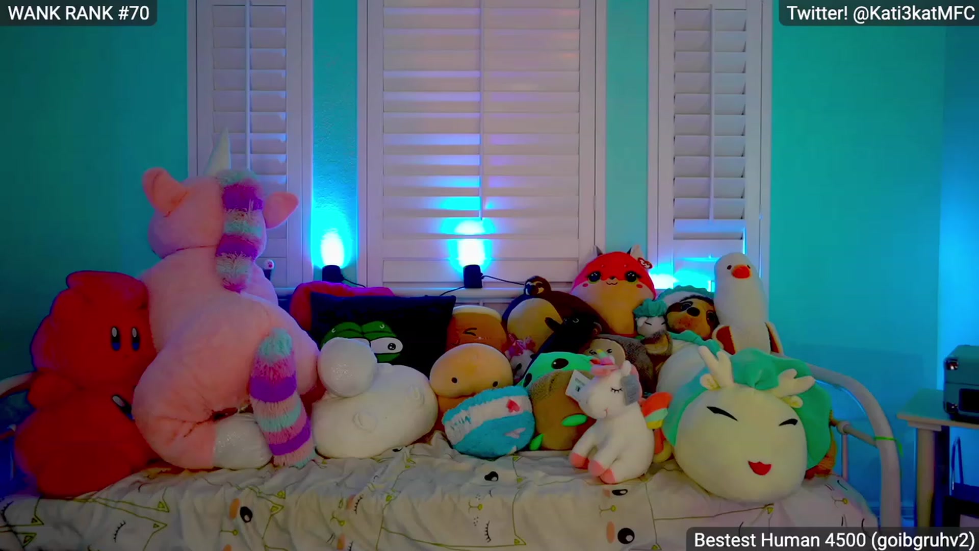 Gallery image thumbnail from Papi_Azul's myfreecams stream on, 04/07/2023, 07:51 image 10 of 20