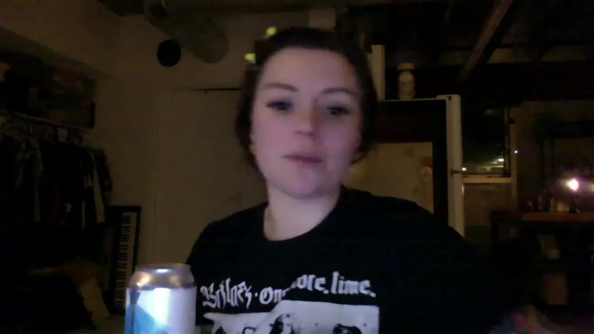 Gallery image thumbnail from ParisGreen666's myfreecams stream on, 02/27/2023, 10:40 image 6 of 20