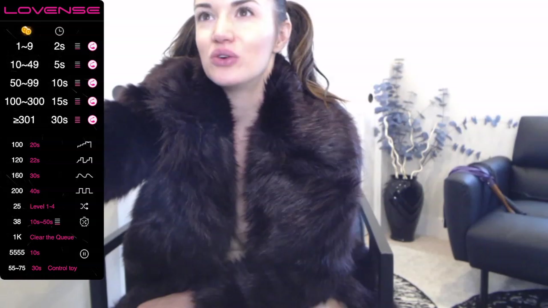 Gallery image thumbnail from ParisLincolnx's myfreecams stream on, 06/01/2023, 19:03 image 20 of 20