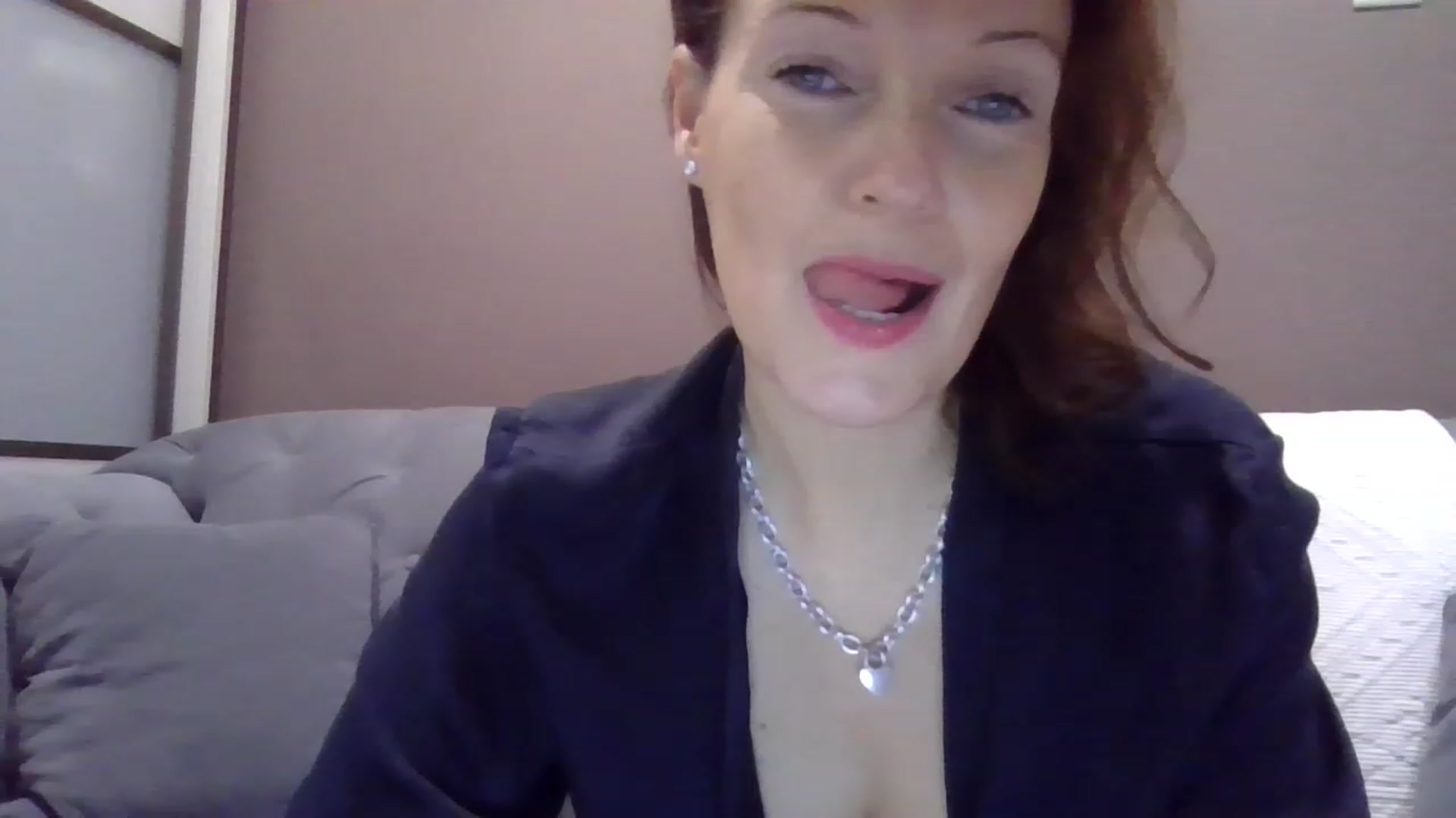 Gallery image thumbnail from ParisNoir's myfreecams stream on, 11/16/2022, 16:04 image 15 of 20