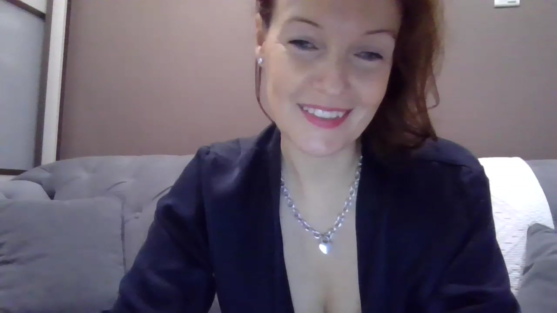 Gallery image thumbnail from ParisNoir's myfreecams stream on, 11/16/2022, 16:04 image 10 of 20