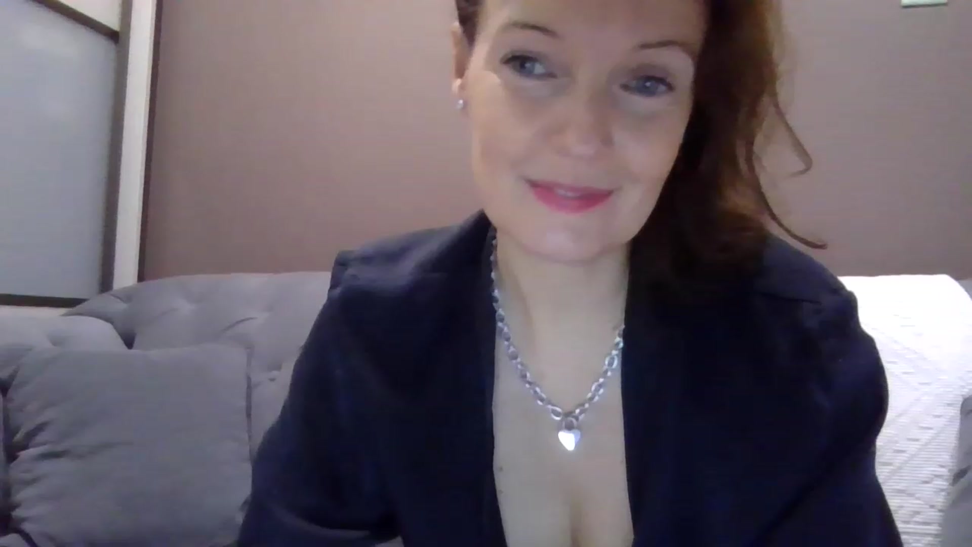 Gallery image thumbnail from ParisNoir's myfreecams stream on, 11/16/2022, 16:04 image 13 of 20