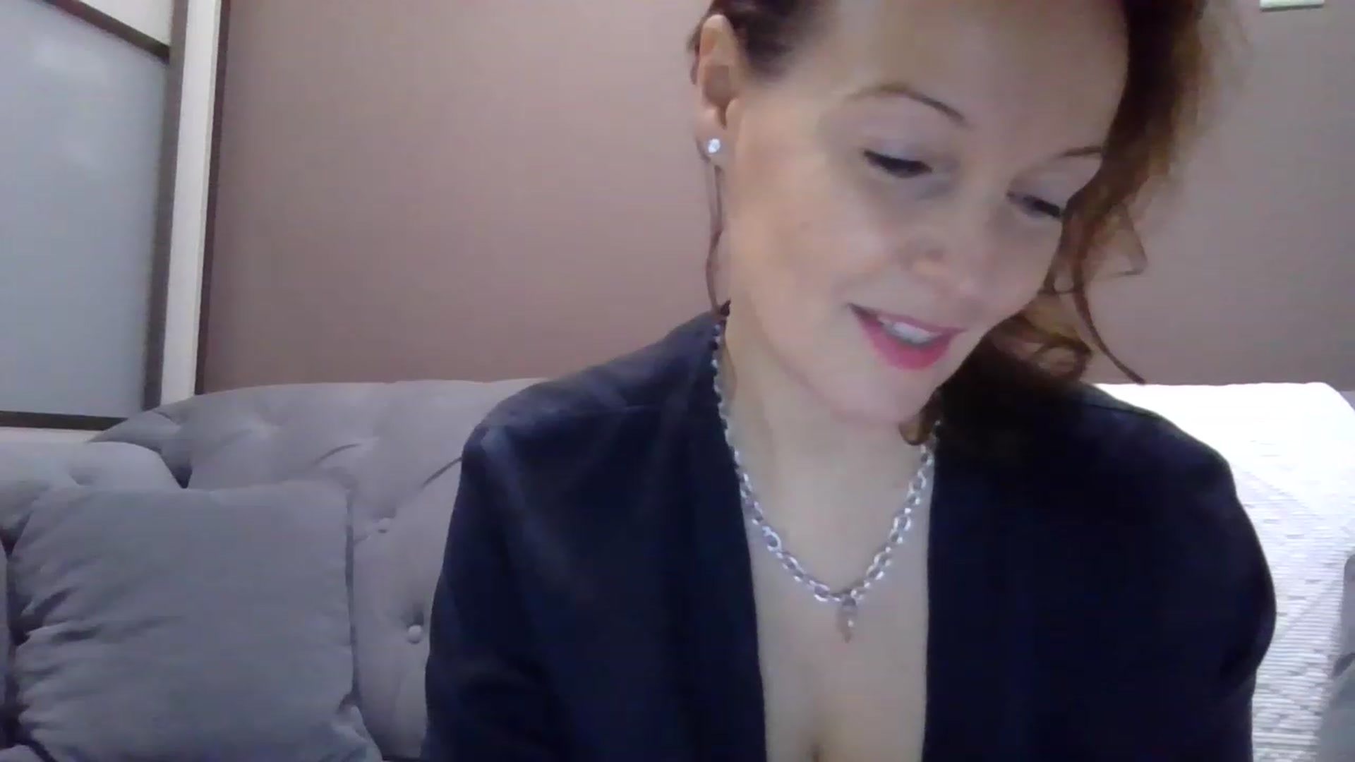 Gallery image thumbnail from ParisNoir's myfreecams stream on, 11/16/2022, 16:04 image 16 of 20