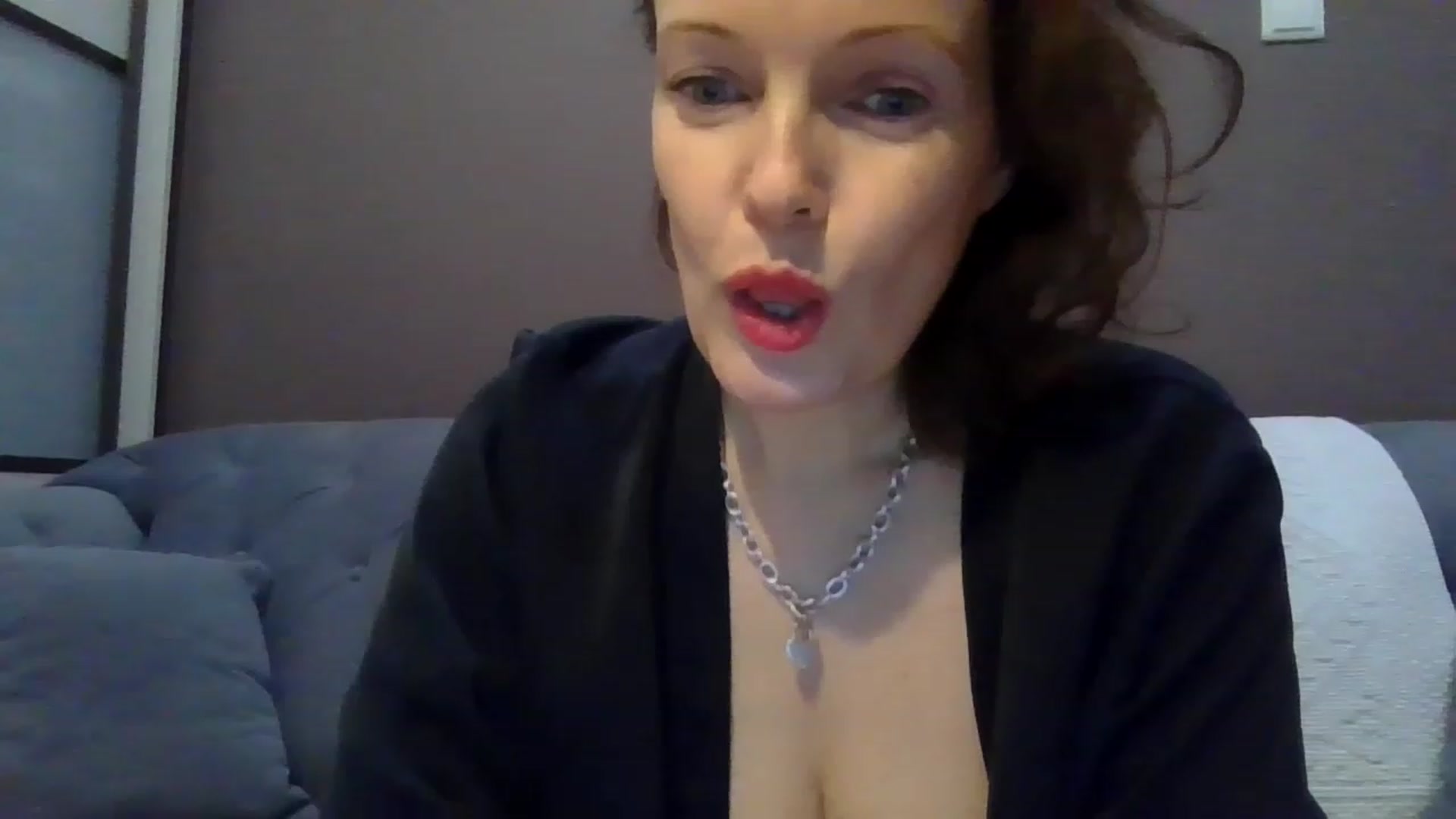 Gallery image thumbnail from ParisNoir's myfreecams stream on, 11/20/2022, 19:51 image 5 of 20