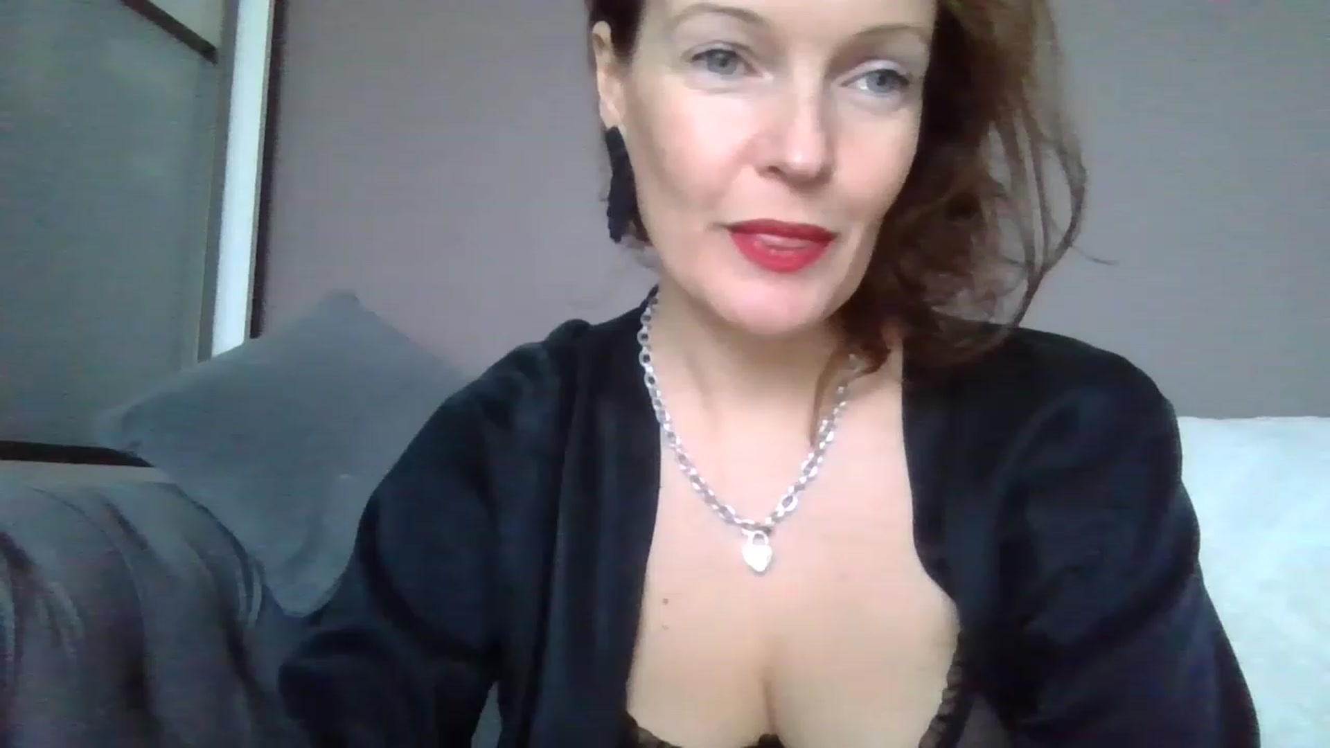 Gallery image thumbnail from ParisNoir's myfreecams stream on, 12/11/2022, 11:58 image 9 of 20