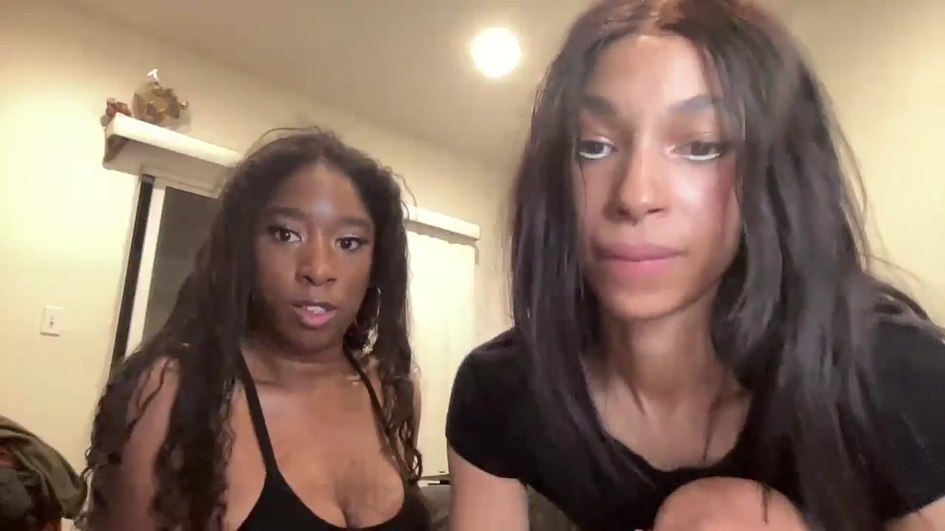 Gallery image thumbnail from Parisss818's myfreecams stream on, 01/23/2024, 10:40 image 17 of 20