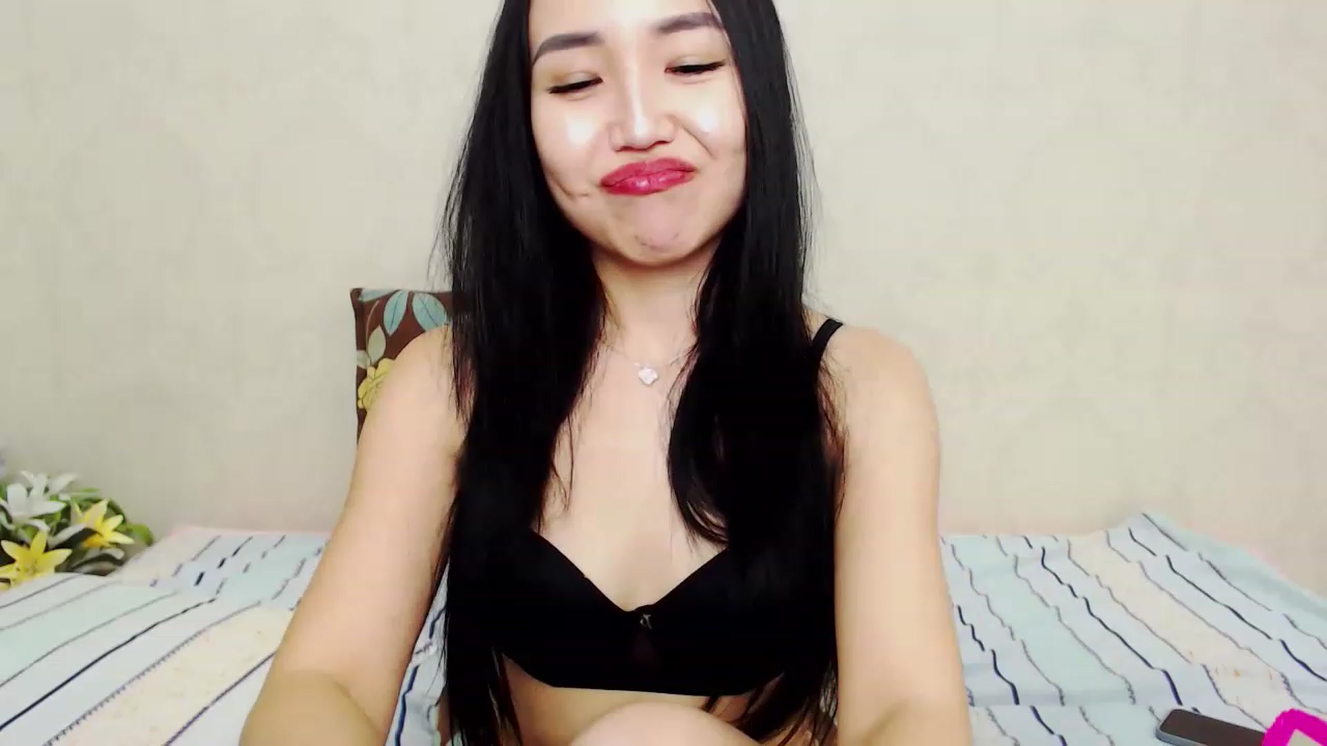 Gallery image thumbnail from ParkJean's myfreecams stream on, 11/24/2022, 02:20 image 14 of 20