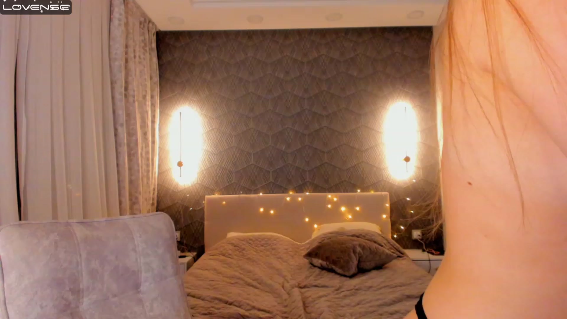 Gallery image thumbnail from PartYour_Soul's myfreecams stream on, 11/23/2022, 23:22 image 17 of 20