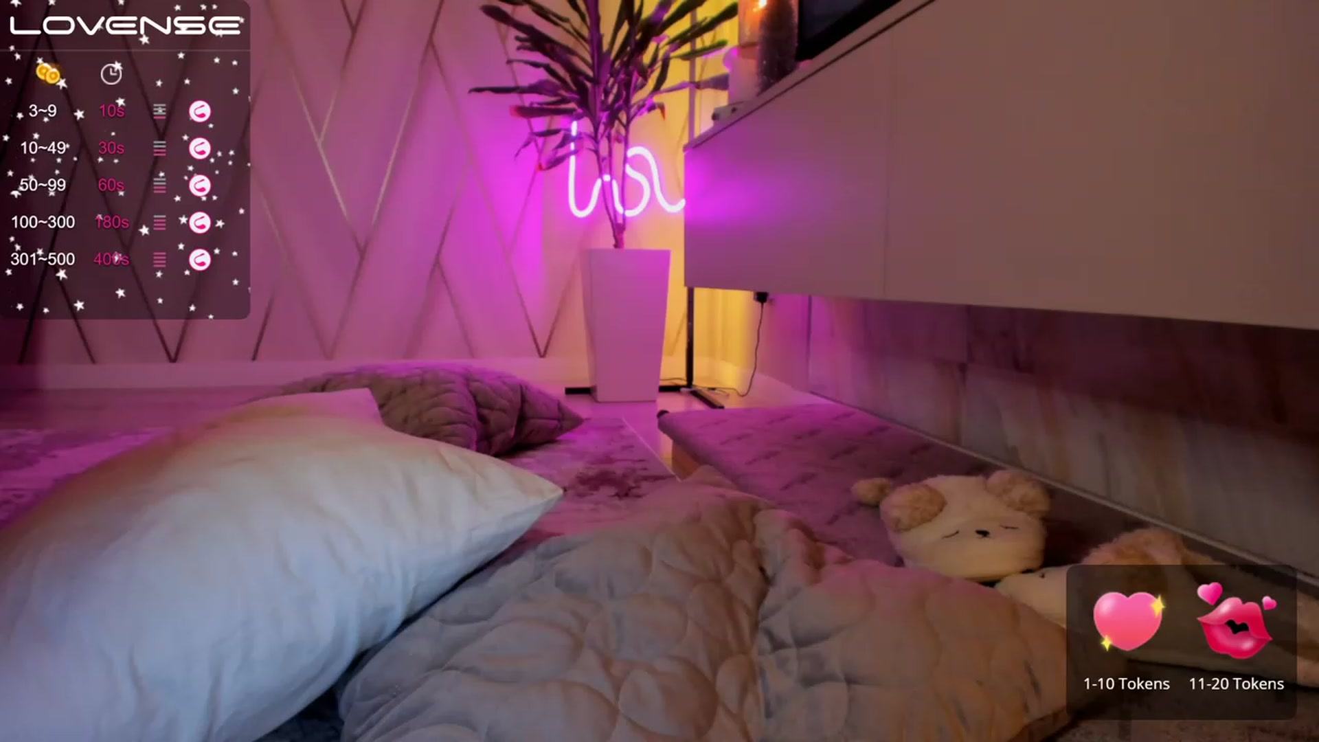 Gallery image thumbnail from PartYour_Soul's myfreecams stream on, 11/30/2022, 22:14 image 19 of 20