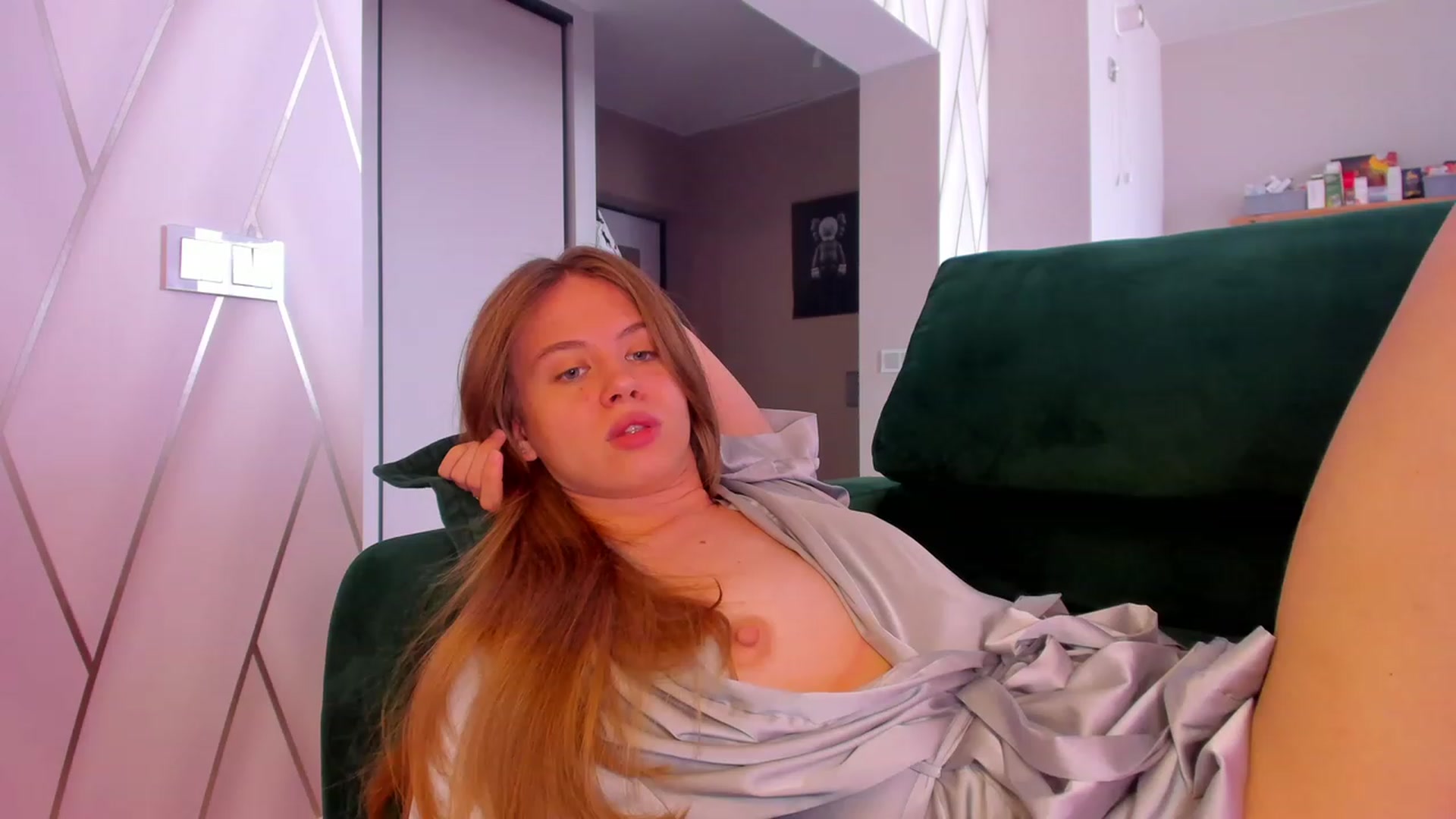 Gallery image thumbnail from PartYour_Soul's myfreecams stream on, 05/28/2023, 11:49 image 3 of 20