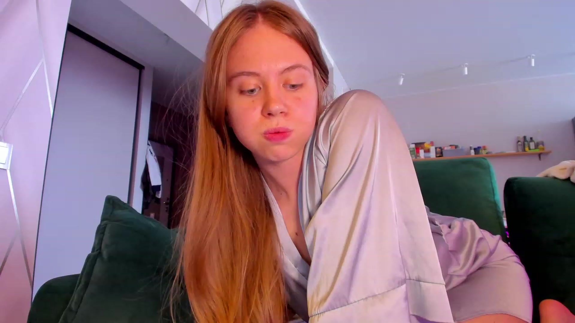 Gallery image thumbnail from PartYour_Soul's myfreecams stream on, 05/28/2023, 12:58 image 3 of 20