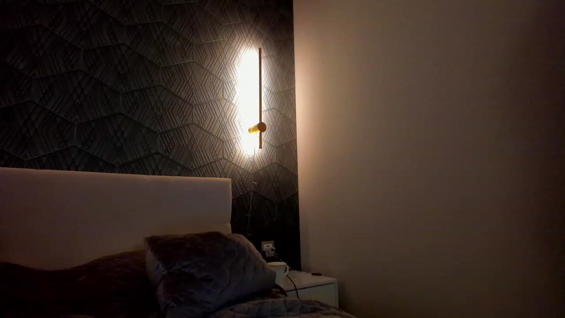 Gallery image thumbnail from PartYour_Soul's myfreecams stream on, 08/20/2023, 20:18 image 7 of 20