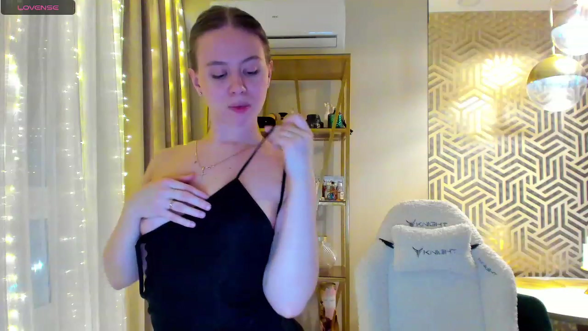 Gallery image thumbnail from PartYour_Soul's myfreecams stream on, 02/26/2024, 20:12 image 20 of 20