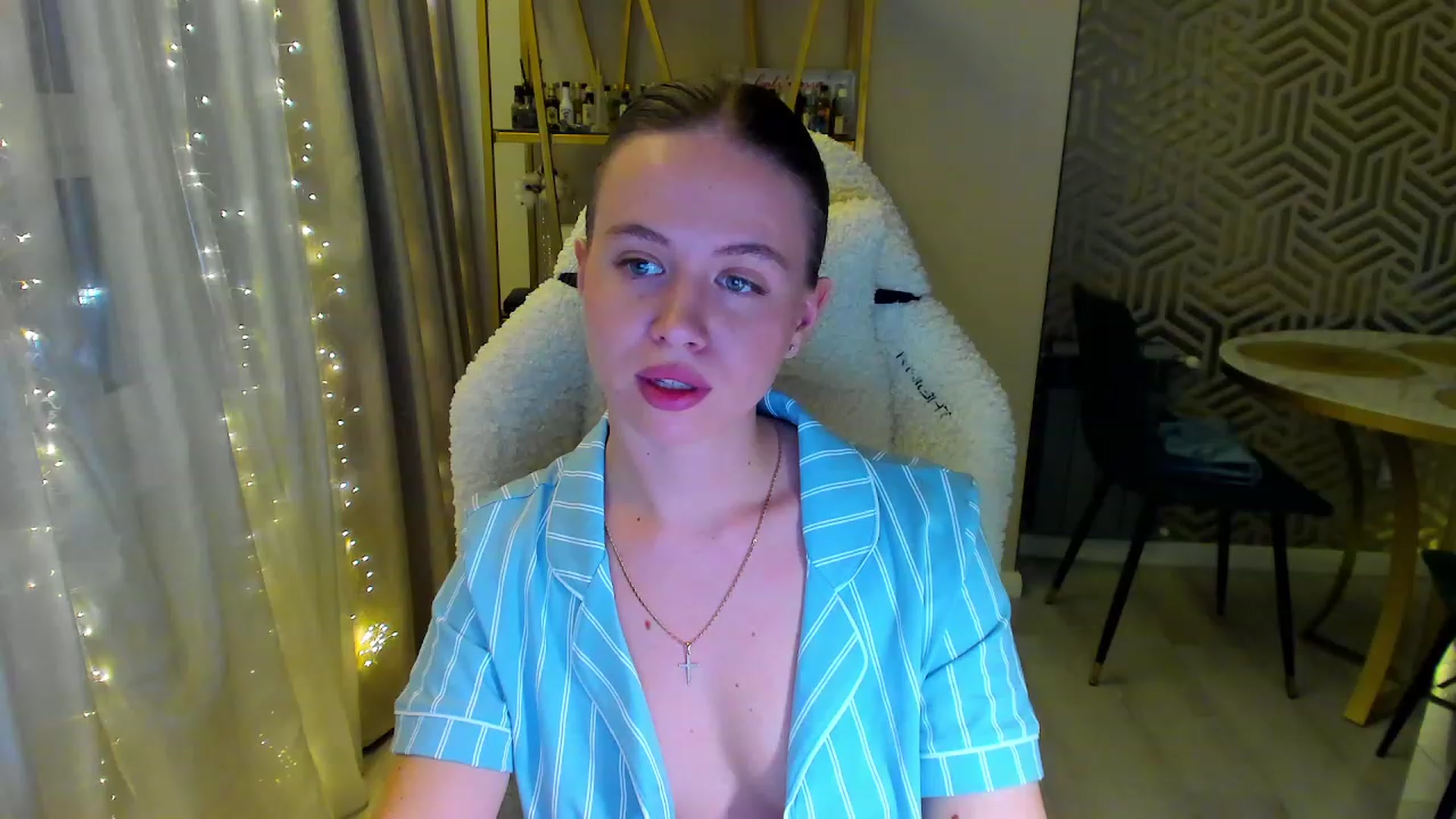 Gallery image thumbnail from PartYour_Soul's myfreecams stream on, 03/01/2024, 21:07 image 7 of 20