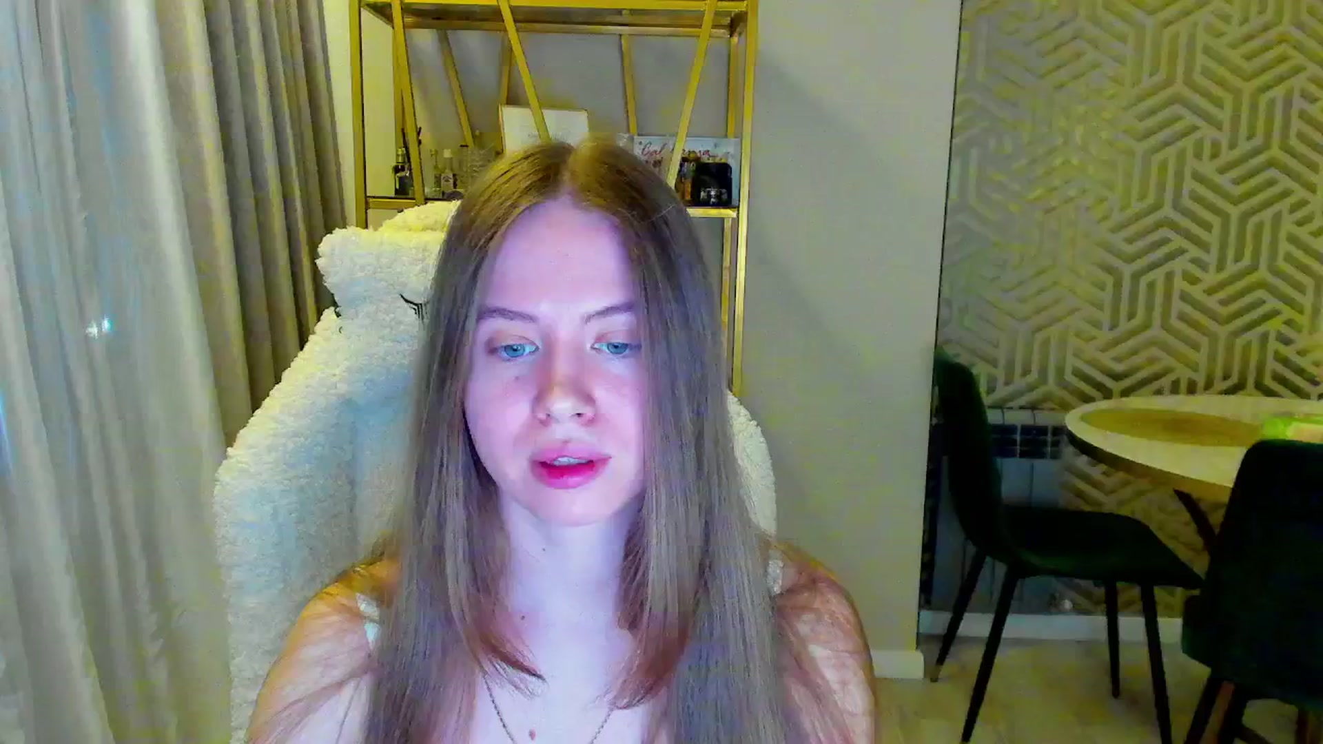 Gallery image thumbnail from PartYour_Soul's myfreecams stream on, 04/16/2024, 21:24 image 15 of 20