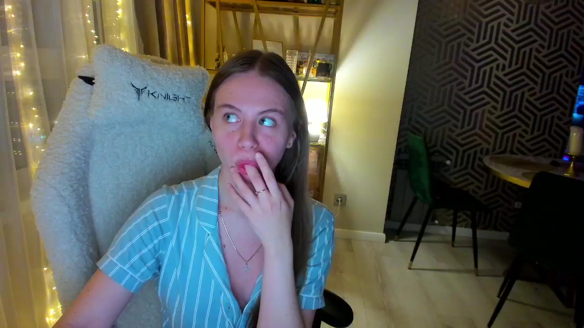 Gallery image thumbnail from PartYour_Soul's myfreecams stream on, 05/12/2024, 21:28 image 2 of 20