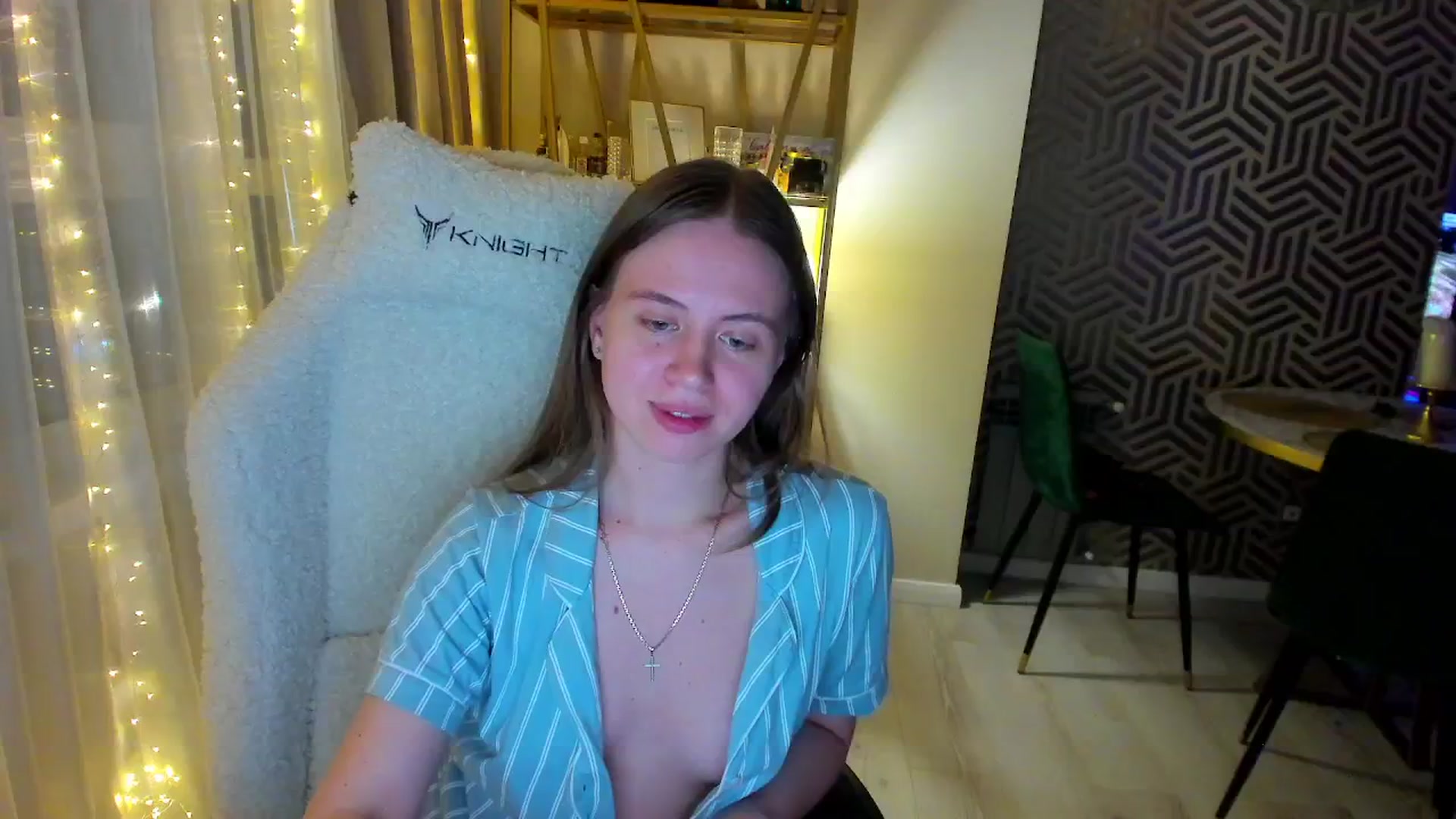 Gallery image thumbnail from PartYour_Soul's myfreecams stream on, 05/12/2024, 21:28 image 8 of 20