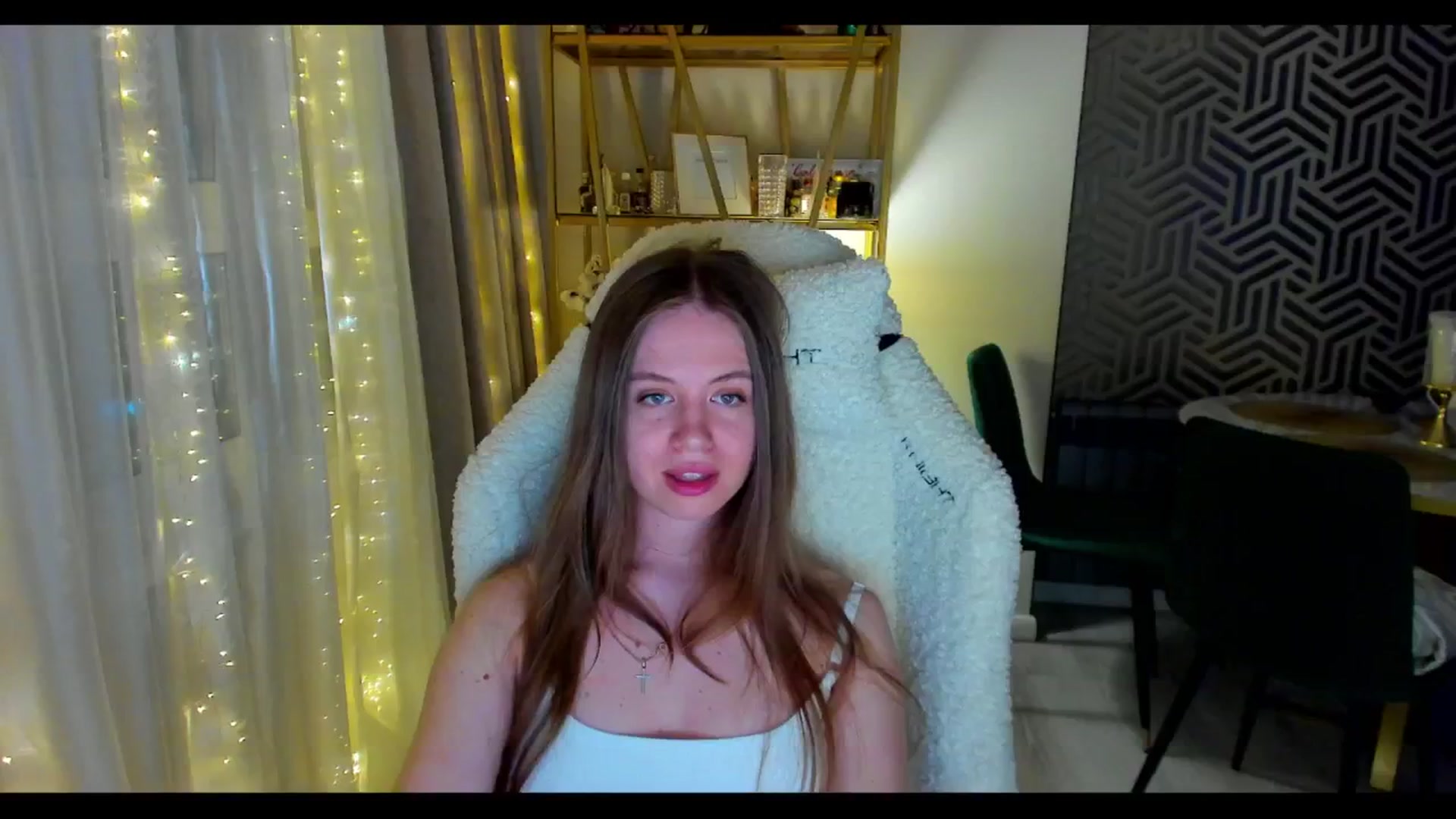 Gallery image thumbnail from PartYour_Soul's myfreecams stream on, 05/30/2024, 21:23 image 9 of 20