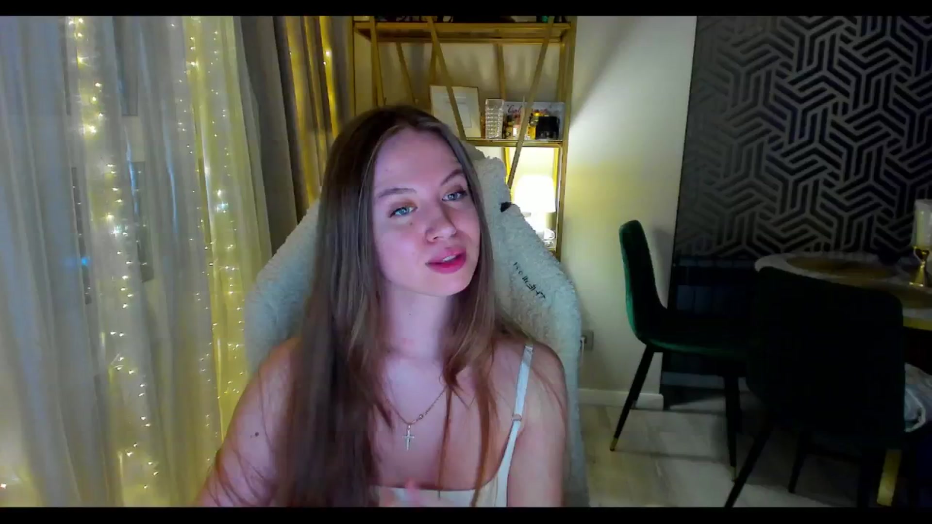 Gallery image thumbnail from PartYour_Soul's myfreecams stream on, 05/30/2024, 21:23 image 6 of 20