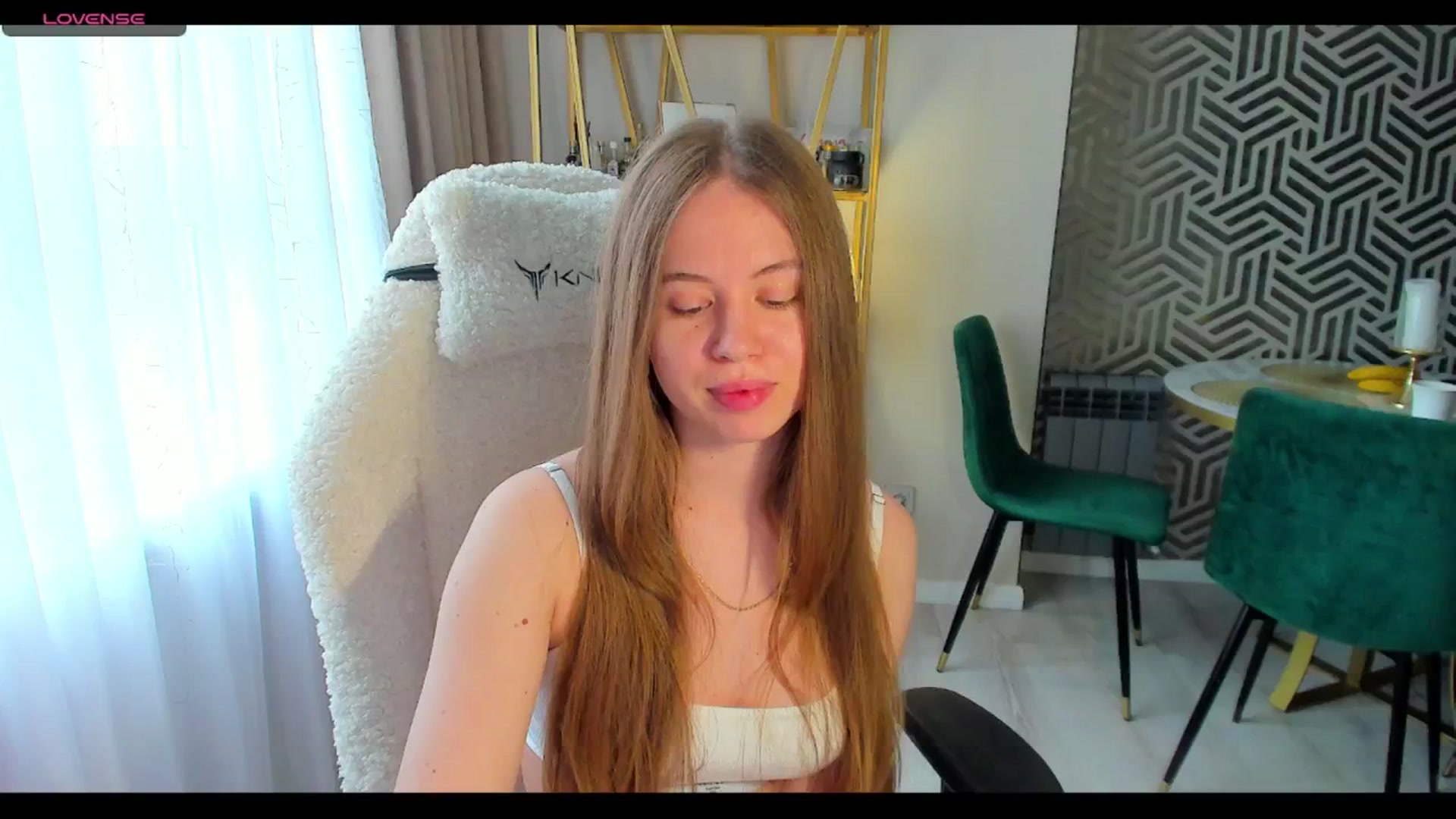 Gallery image thumbnail from PartYour_Soul's myfreecams stream on, 06/02/2024, 11:30 image 9 of 20