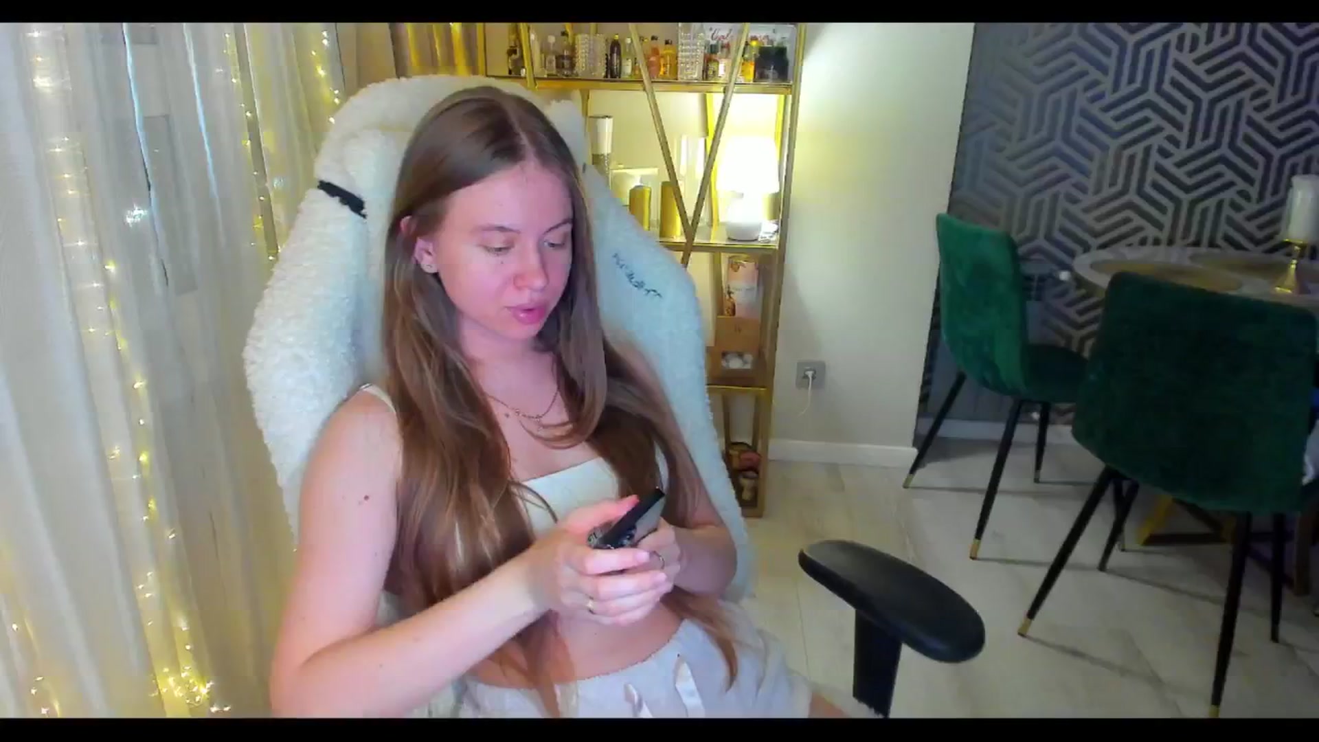 Gallery image thumbnail from PartYour_Soul's myfreecams stream on, 06/03/2024, 21:13 image 7 of 20