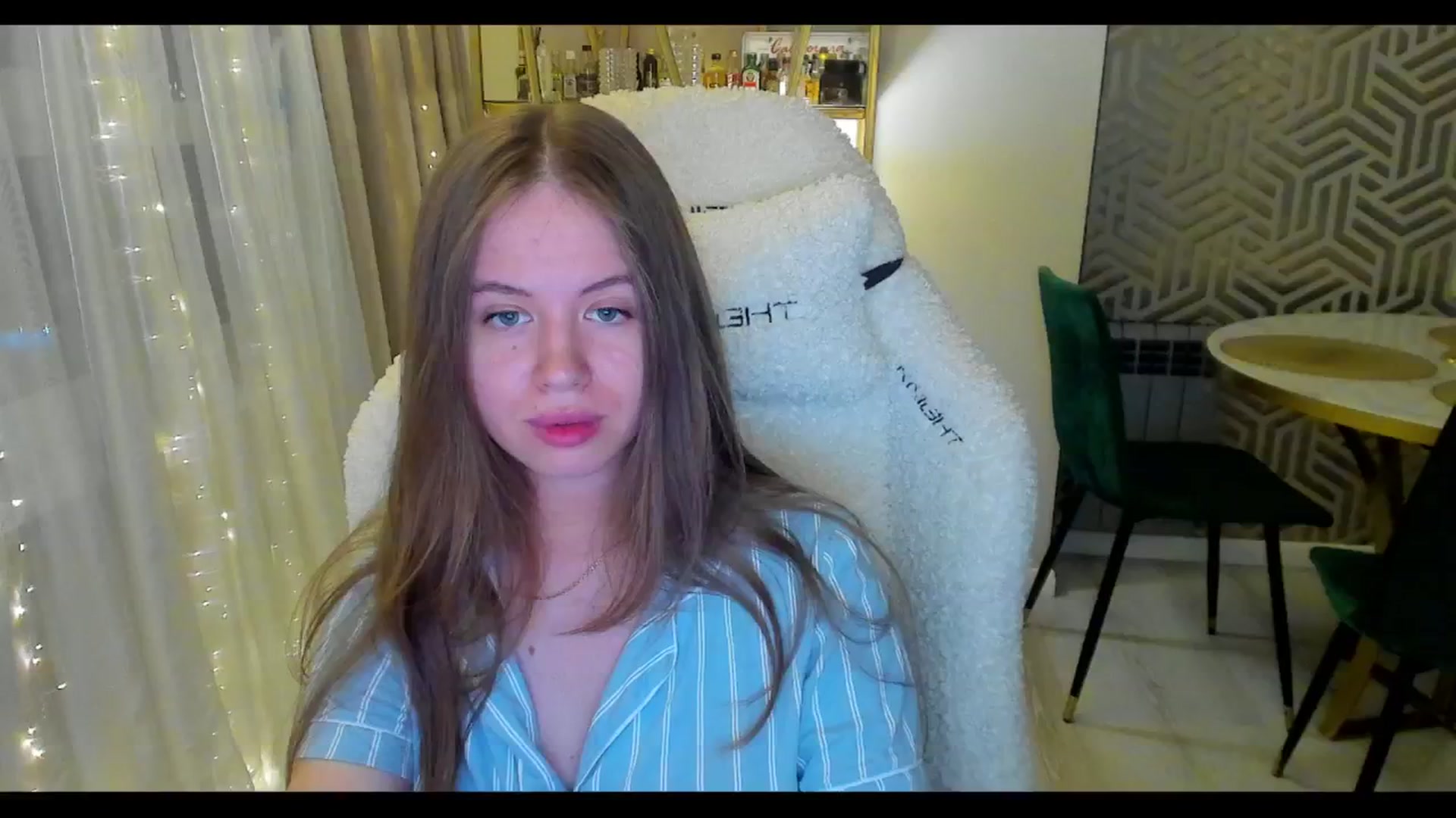 Gallery image thumbnail from PartYour_Soul's myfreecams stream on, 06/20/2024, 20:45 image 5 of 20