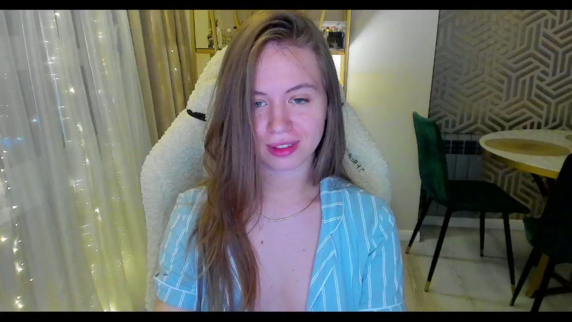 Gallery image thumbnail from PartYour_Soul's myfreecams stream on, 06/20/2024, 20:45 image 16 of 20