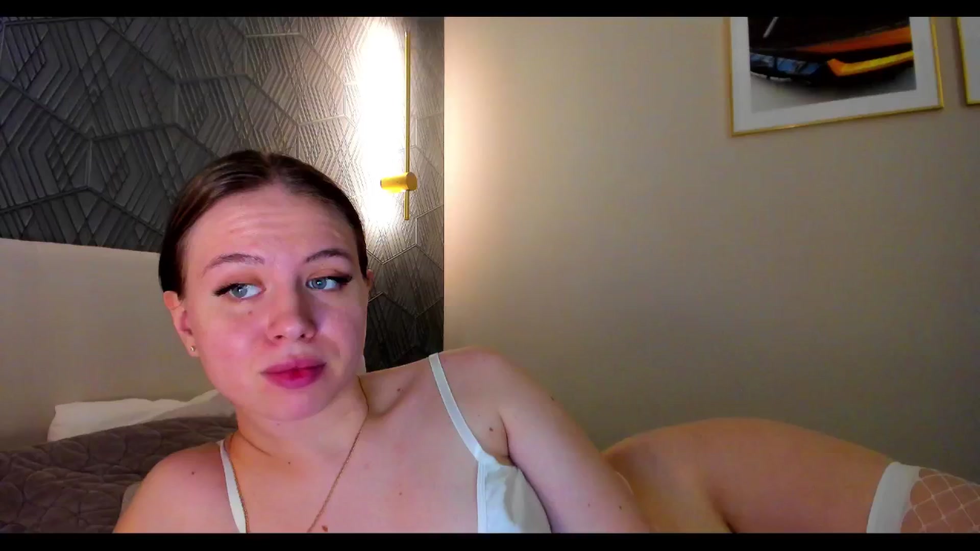 Gallery image thumbnail from PartYour_Soul's myfreecams stream on, 11/09/2024, 15:50 image 15 of 20