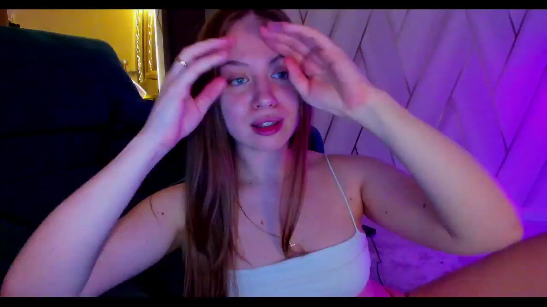 Gallery image thumbnail from PartYour_Soul's myfreecams stream on, 11/10/2024, 21:28 image 2 of 20