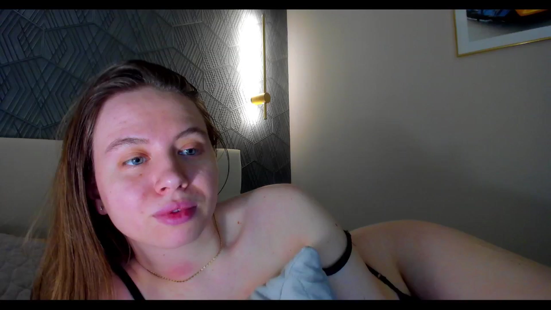 Gallery image thumbnail from PartYour_Soul's myfreecams stream on, 02/23/2025, 20:45 image 15 of 20