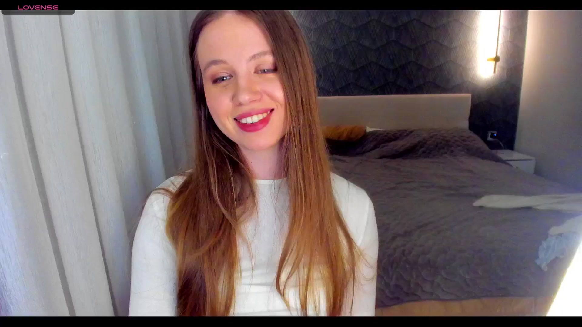 Gallery image thumbnail from PartYour_Soul's myfreecams stream on, 03/05/2025, 20:19 image 17 of 20