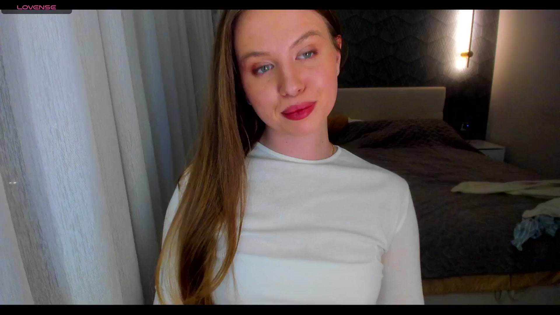Gallery image thumbnail from PartYour_Soul's myfreecams stream on, 03/05/2025, 20:19 image 3 of 20