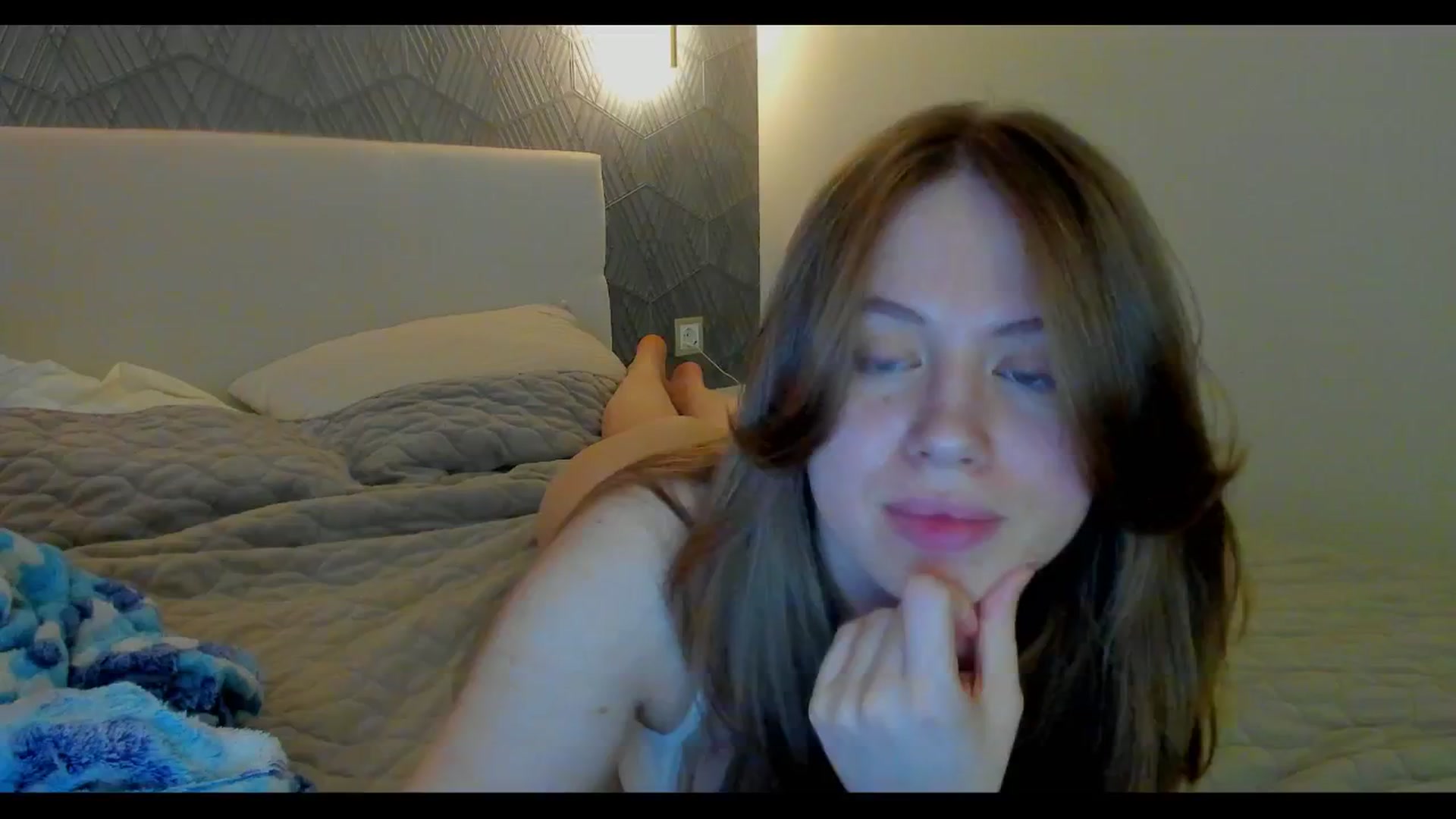 Gallery image thumbnail from PartYour_Soul's myfreecams stream on, 04/05/2025, 16:06 image 18 of 20