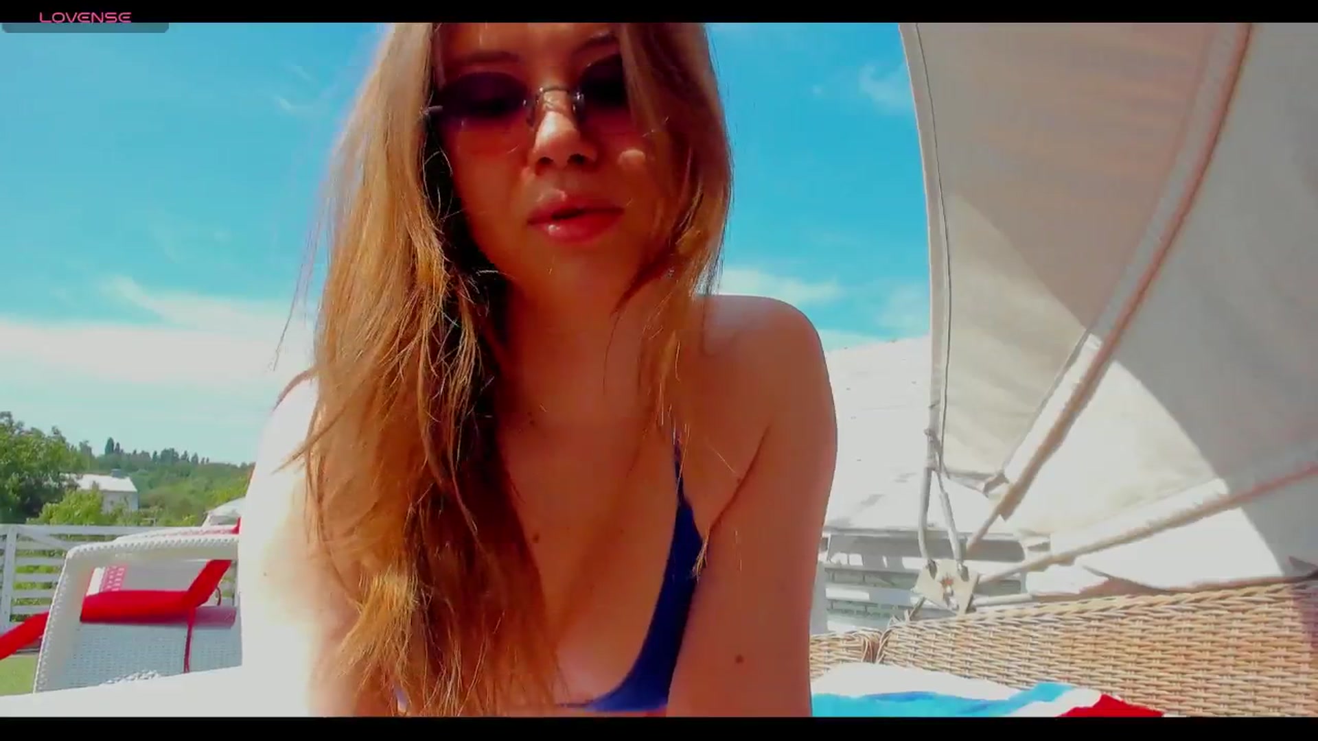 Gallery image thumbnail from PartYour_Soul's myfreecams stream on, 05/25/2025, 06:40 image 15 of 20