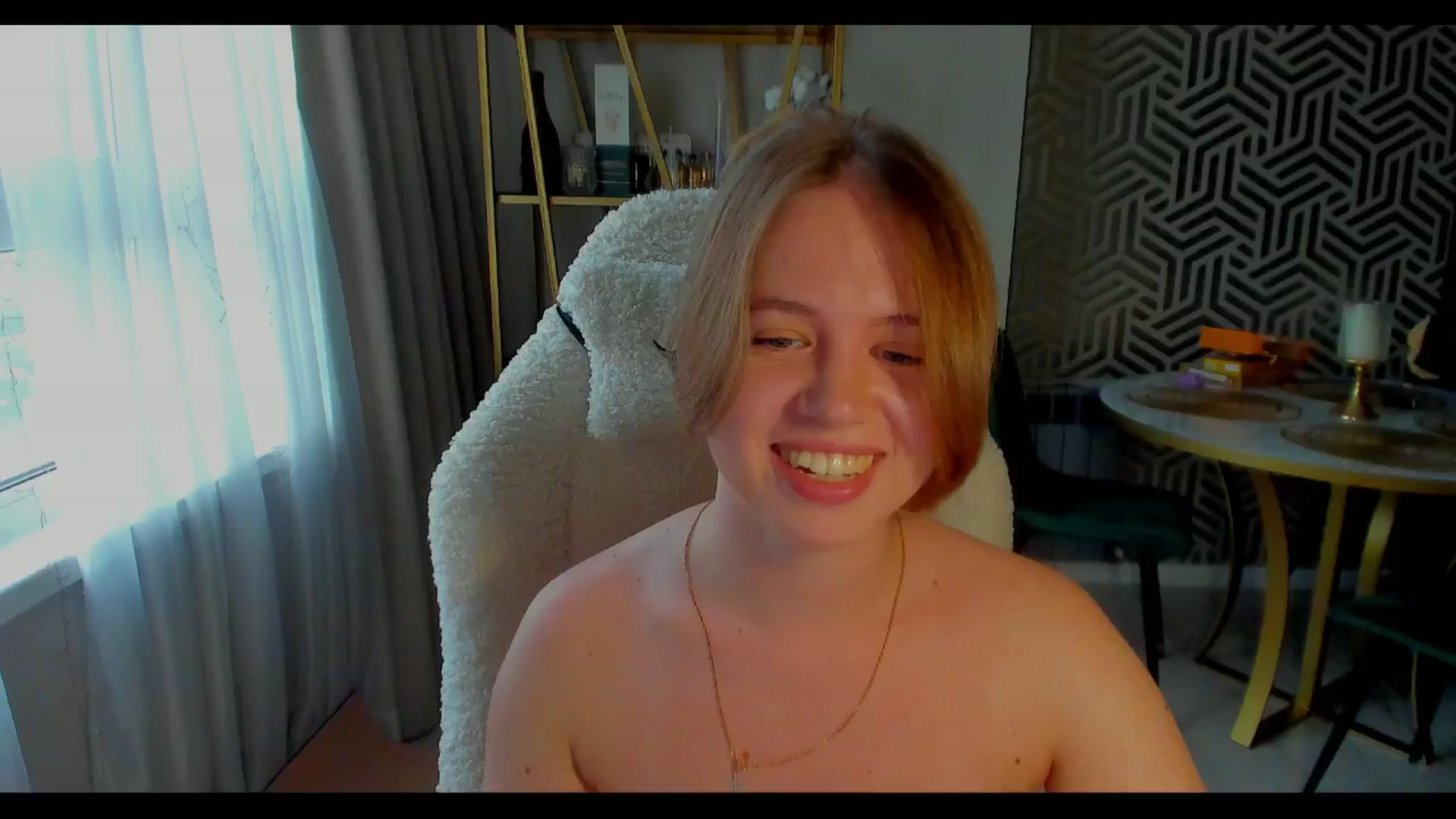 Gallery image thumbnail from PartYour_Soul's myfreecams stream on, 05/31/2025, 16:47 image 10 of 20