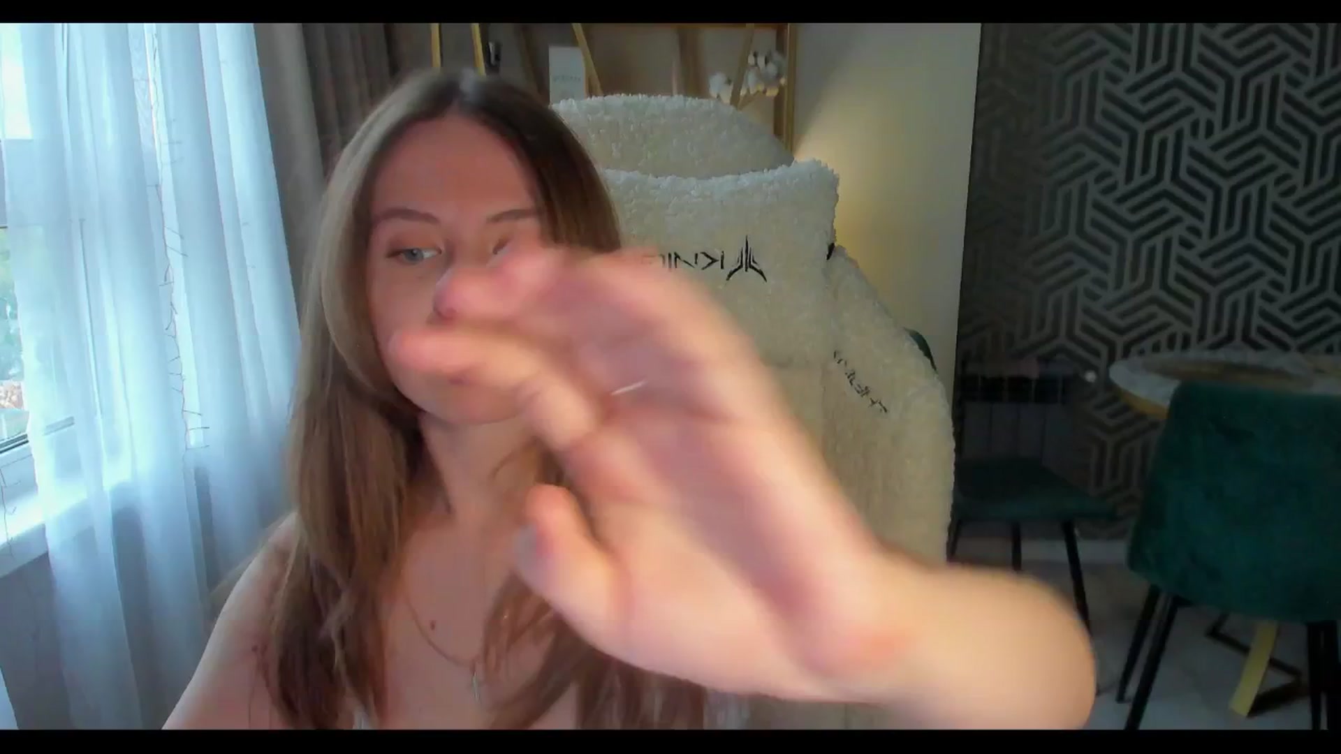 Gallery image thumbnail from PartYour_Soul's myfreecams stream on, 06/29/2025, 16:26 image 9 of 20